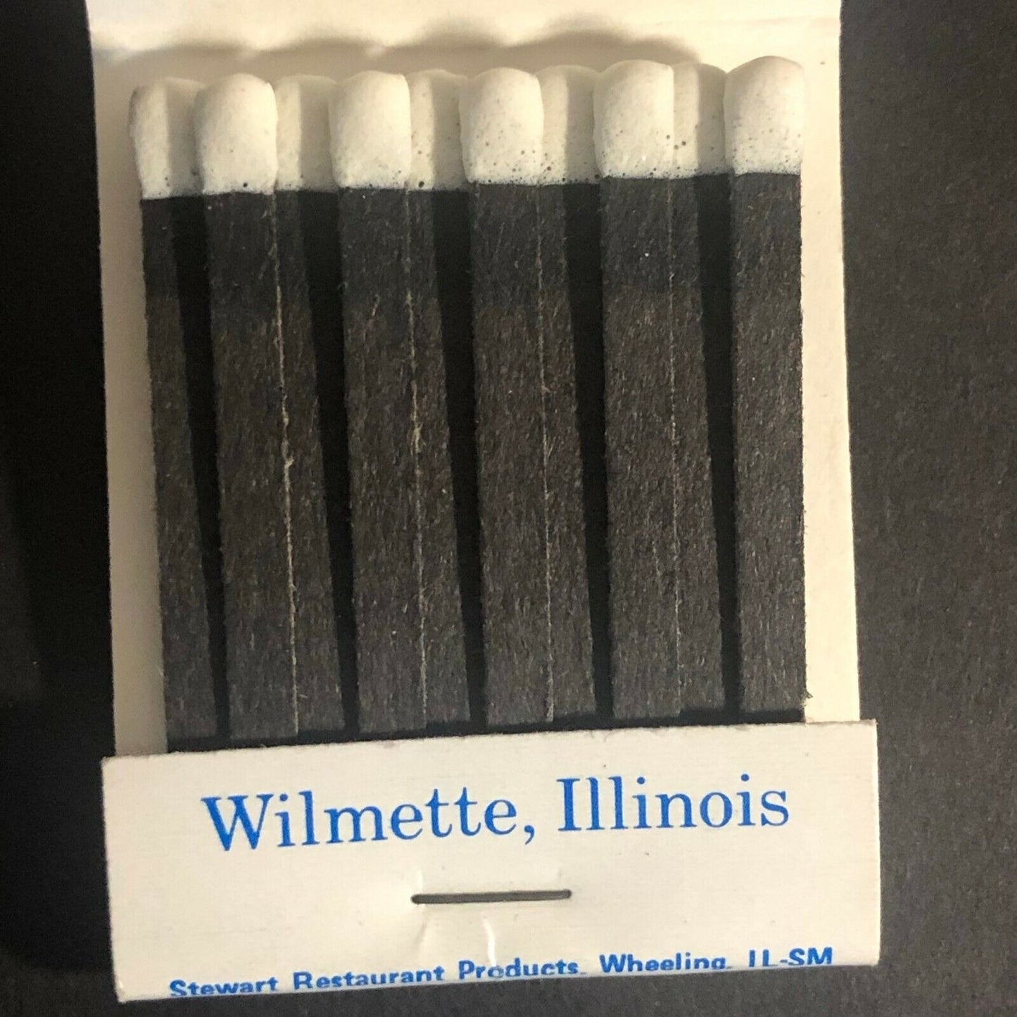 Wilmette, Illinois Michigan Shores Club c1970's Full Matchbook