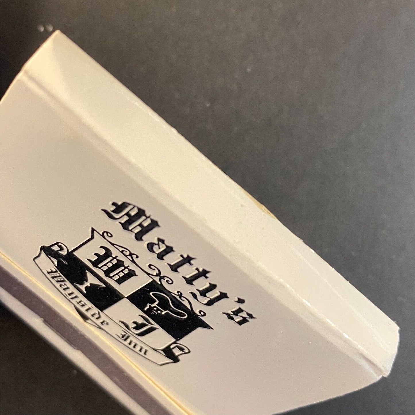 Matty's Wayside Inn Glenview, IL Full Matchbook c1960's-73 VGC