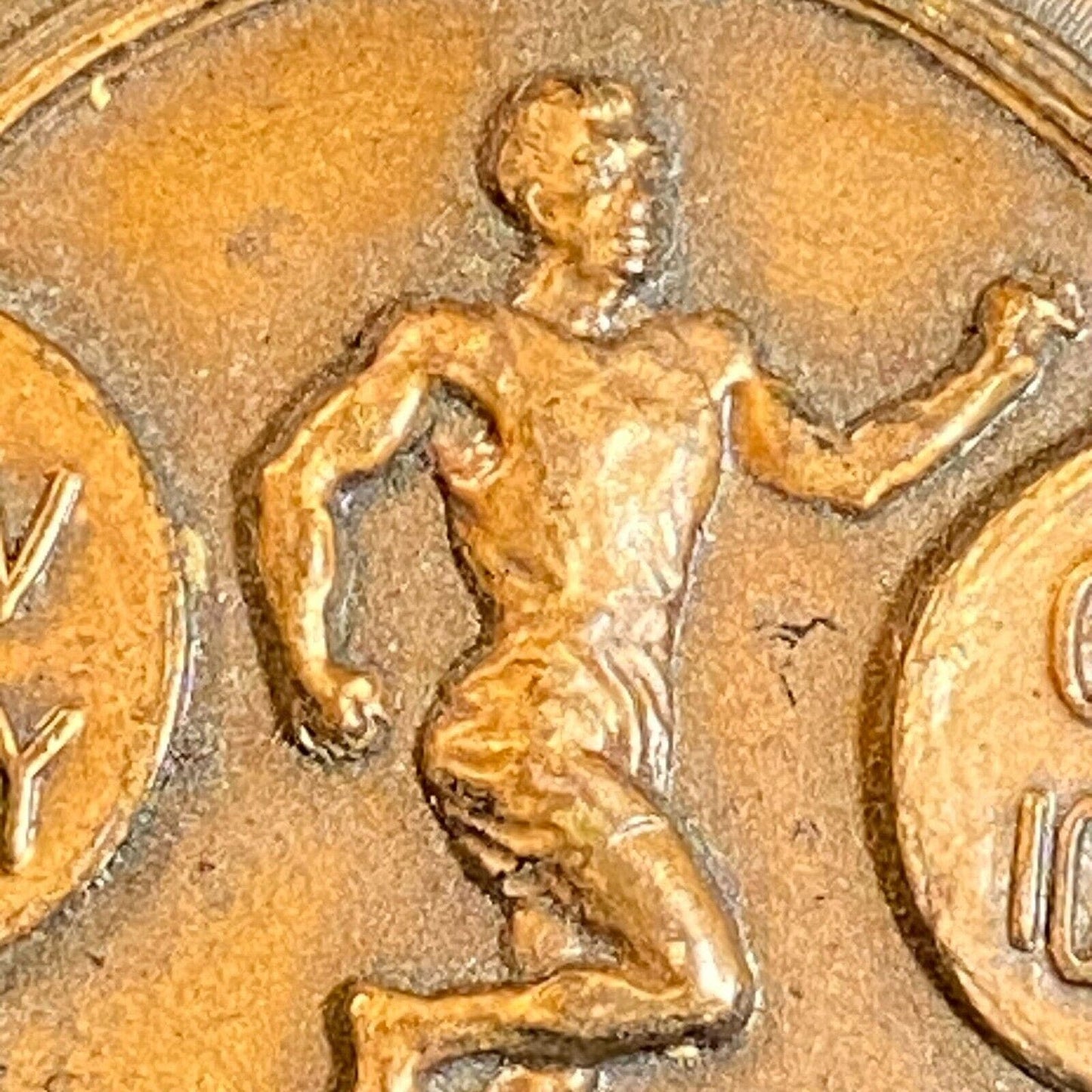1928 St. Benedicts Prep. NJ Championship Interscholastic Medal Shot Put 34mm 18g
