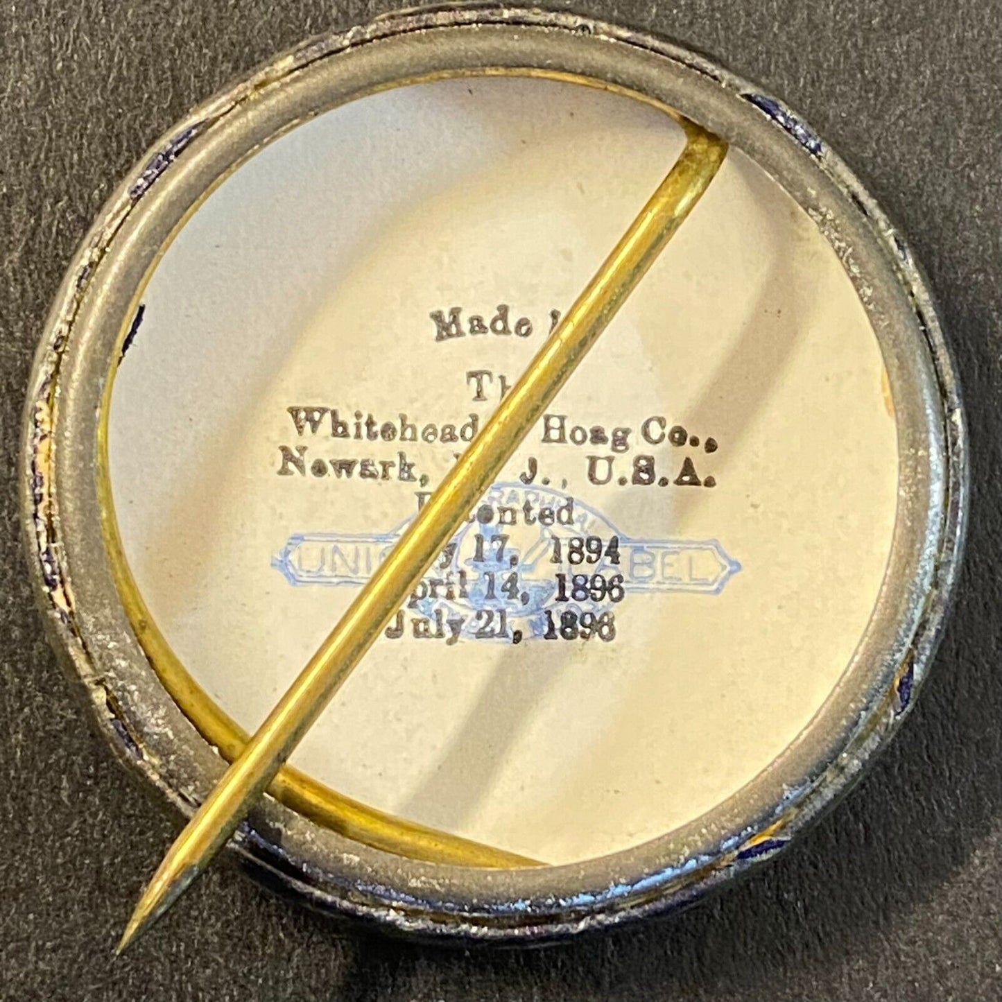 Fleischmann's V.M.B.B. Baseball* ? w/ Flag Pinback 1 1/8" c1900-10's VGC Hoag