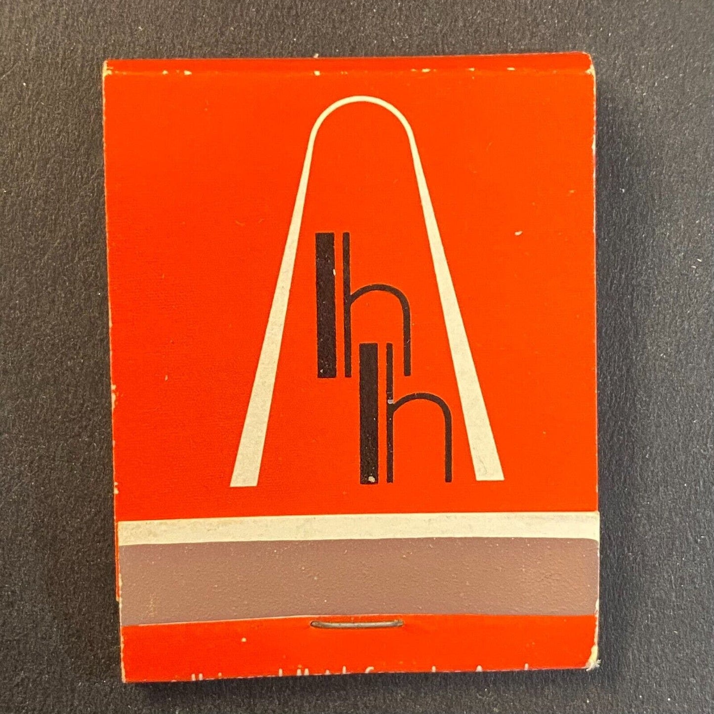 Hyatt House Fly-In Hotels c1962 Full Matchbook Man w/ Umbrella Rain