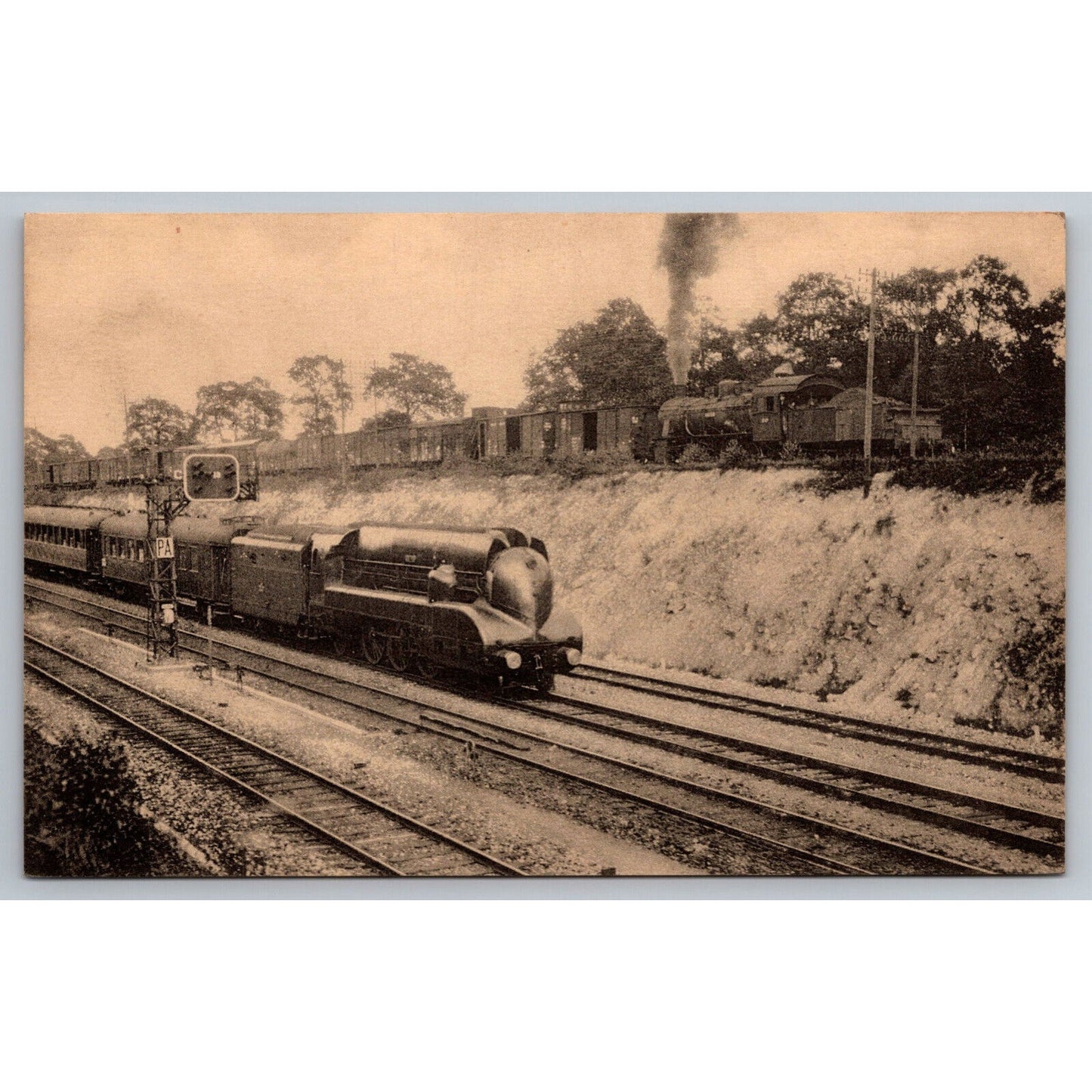 French Railroad RPPC* Postcard Machine Pacific c1900 H.M.P.