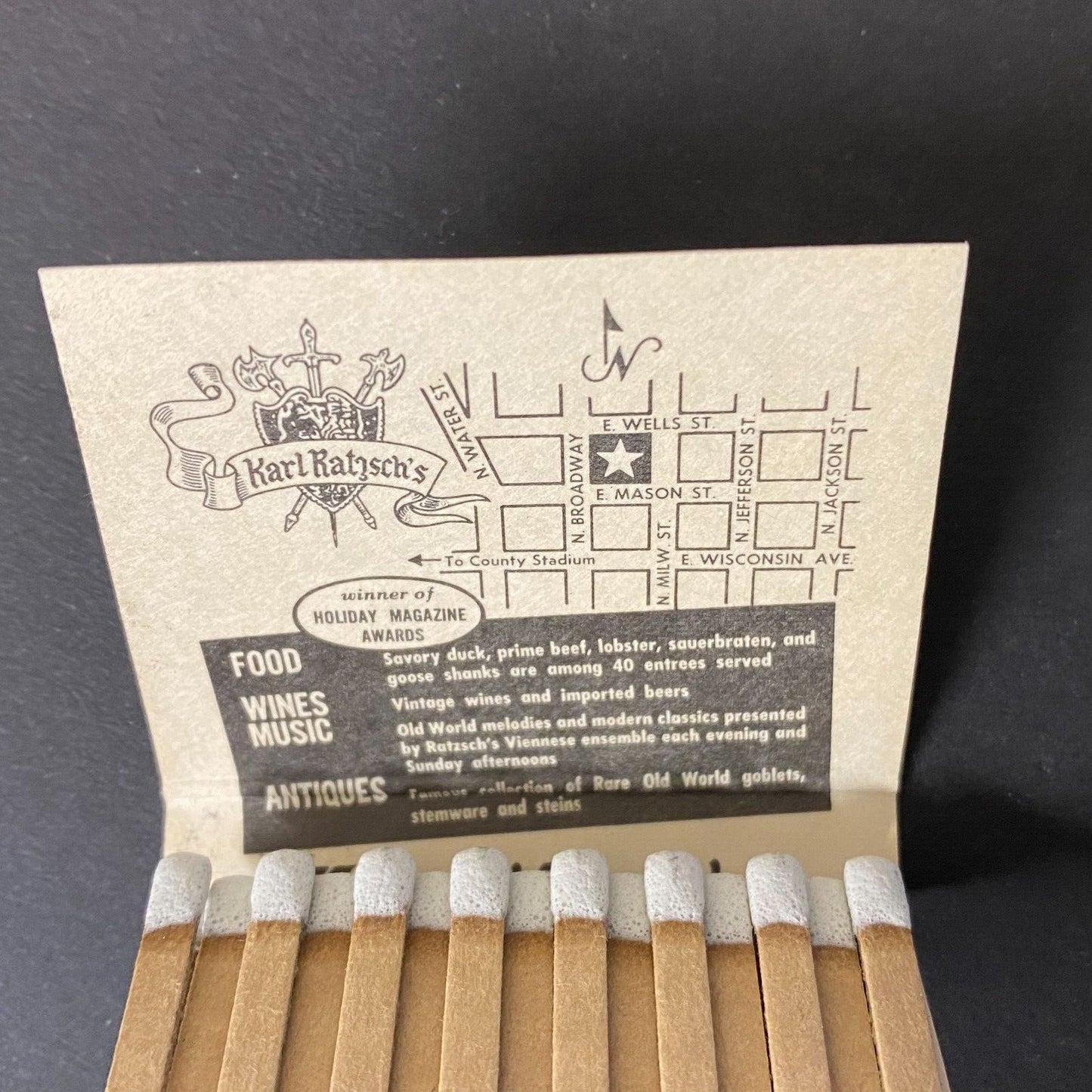 Karl Katzsch's / Fox and Hounds Restaurant Wisconsin Full Matchbook c1974-80's