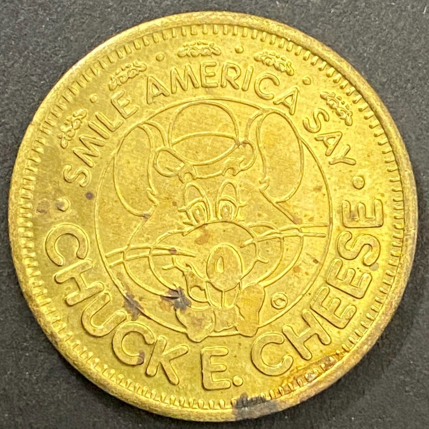 Chuck E. Cheese Pizza "Smile America Say" 1984 Arcade Token 25mm (#3)