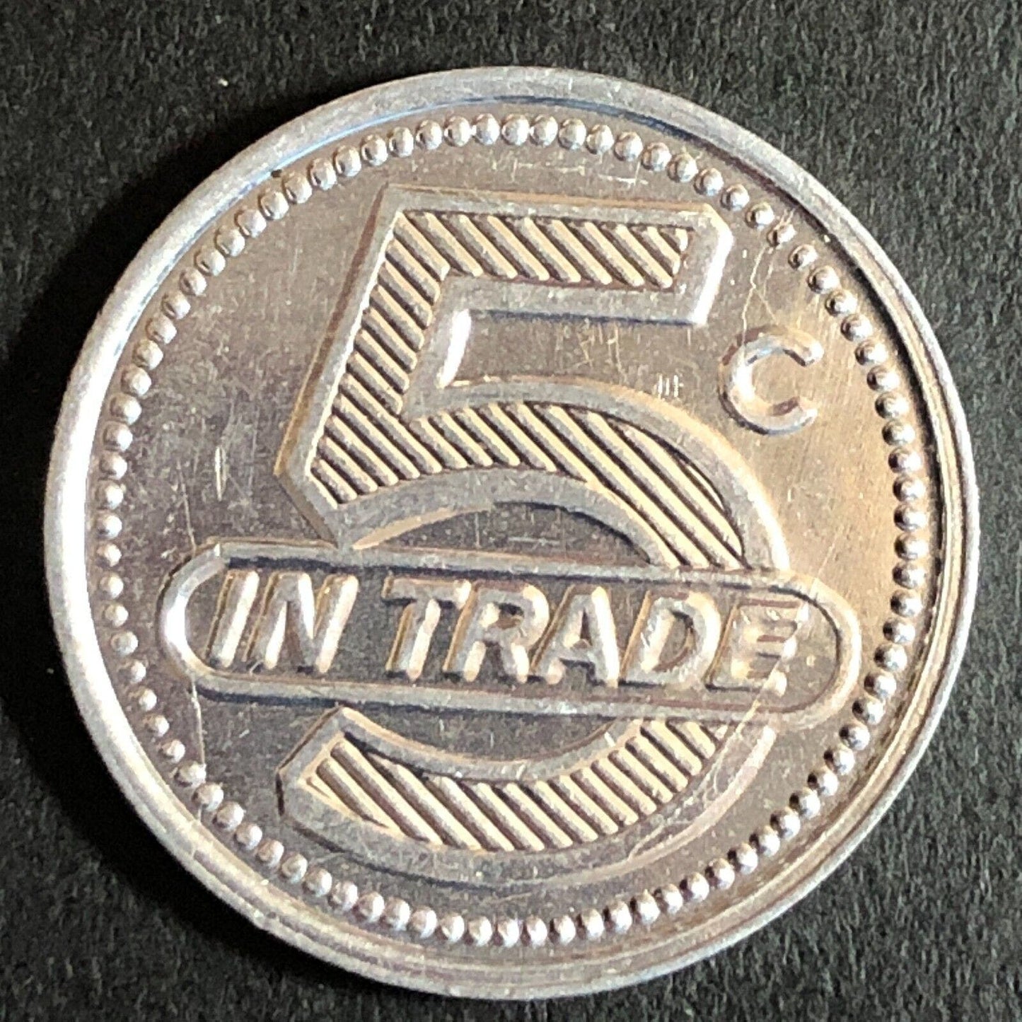 Art's Place Annawan, IL Alum G/F 5c Trade Token 22mm