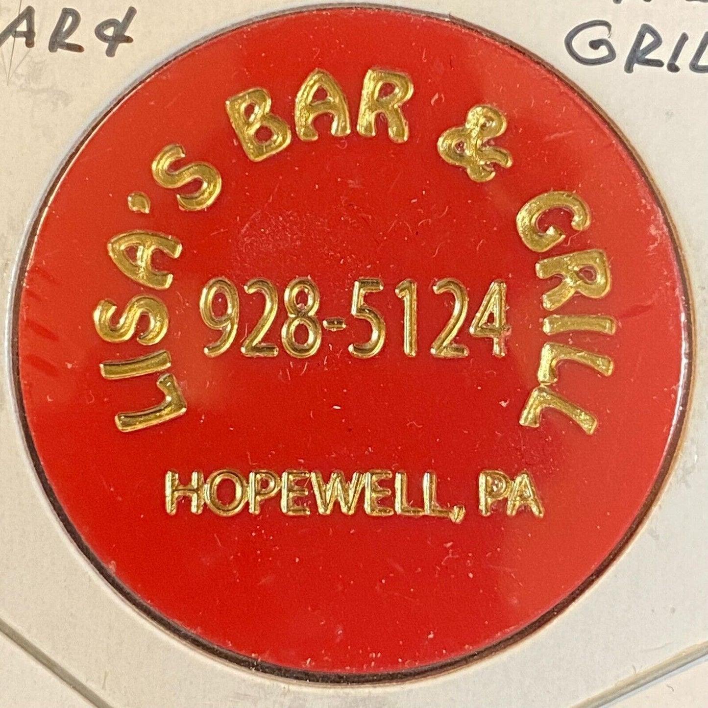 Hopewell, PA Lisa's Bar and Grill c1995 Plastic "Good For One Drink" Token