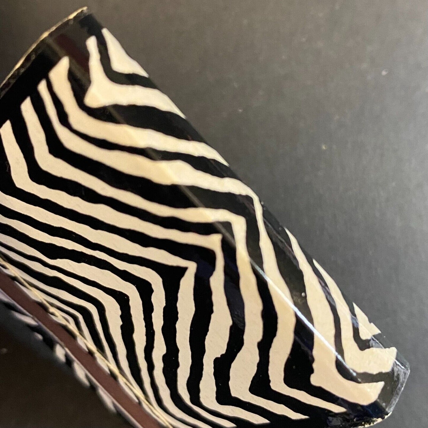 Zebra Print Richard's Berwyn. IL Full Matchbook c1950's-60's VGC