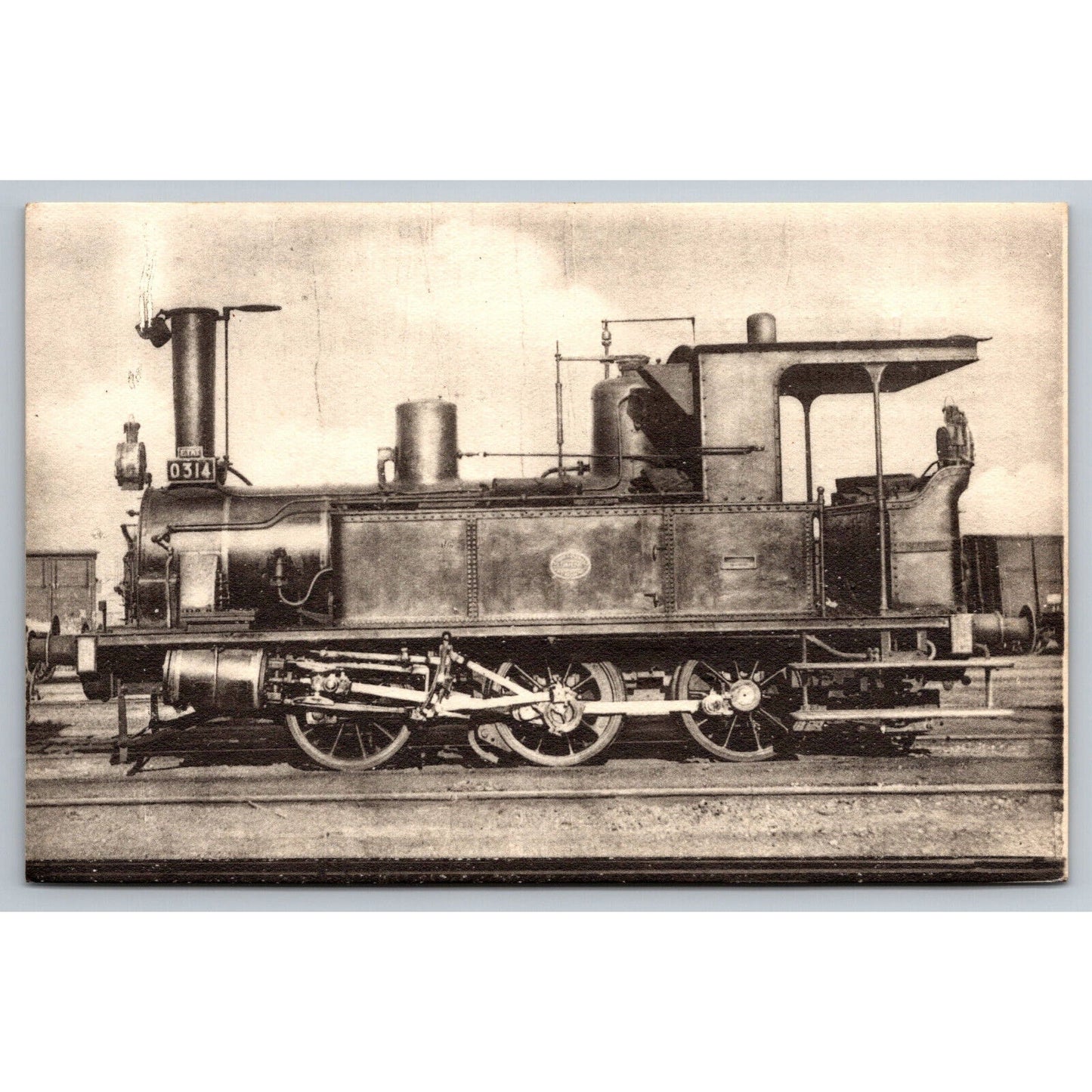 French Railroad RPPC* Postcard Machine 0314 c1900 H.M.P.