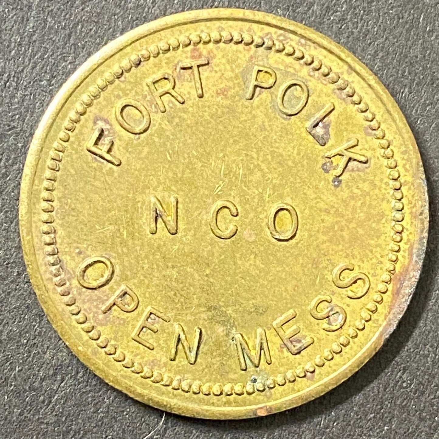 Fort Polk NCO Open Mess G/F 10¢ in Trade Token Brass Louisiana 26mm (#1)
