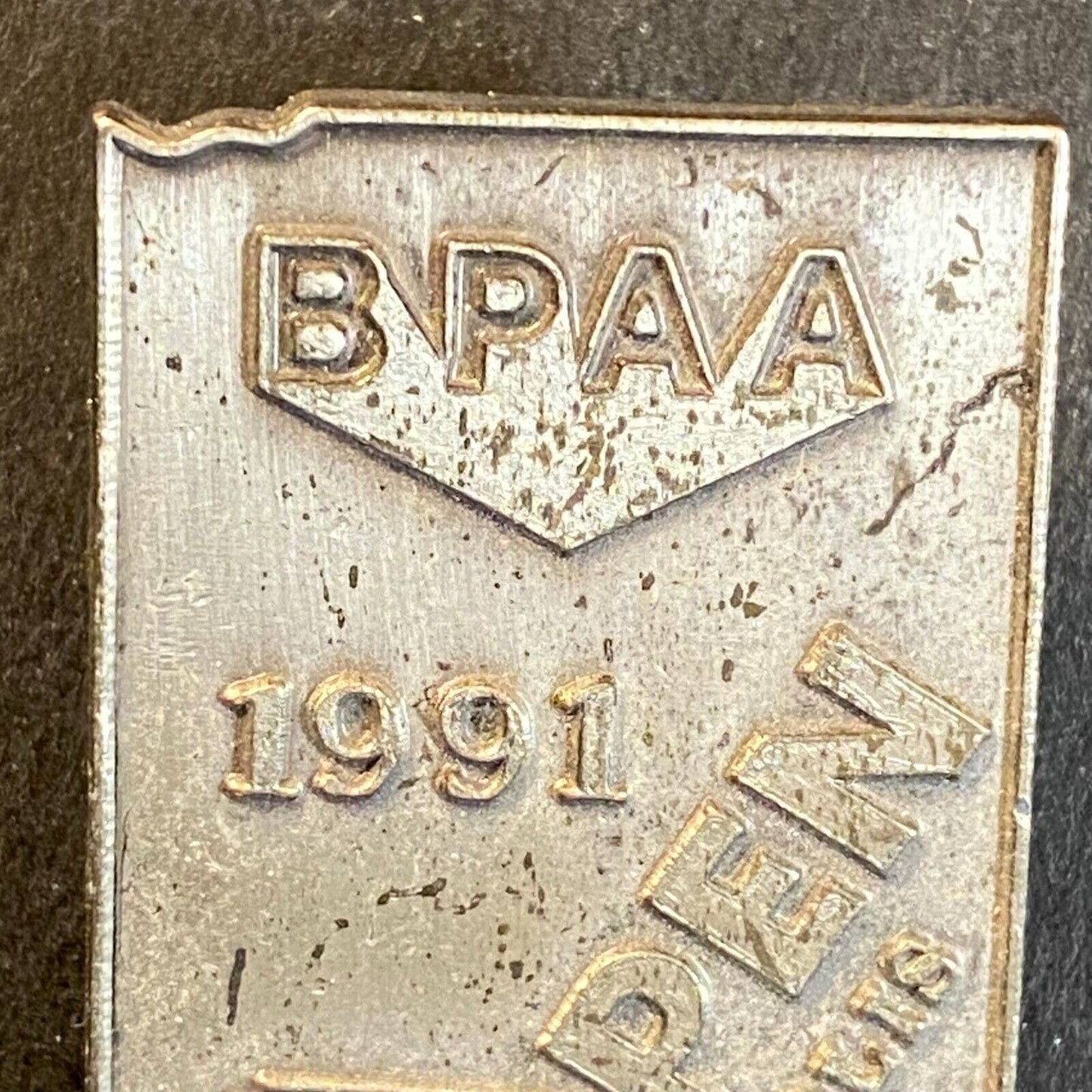 BPAA 1991 U.S. Open Indianapolis Bowling Metal Pinback 28mm x 44mm 17g Scarce