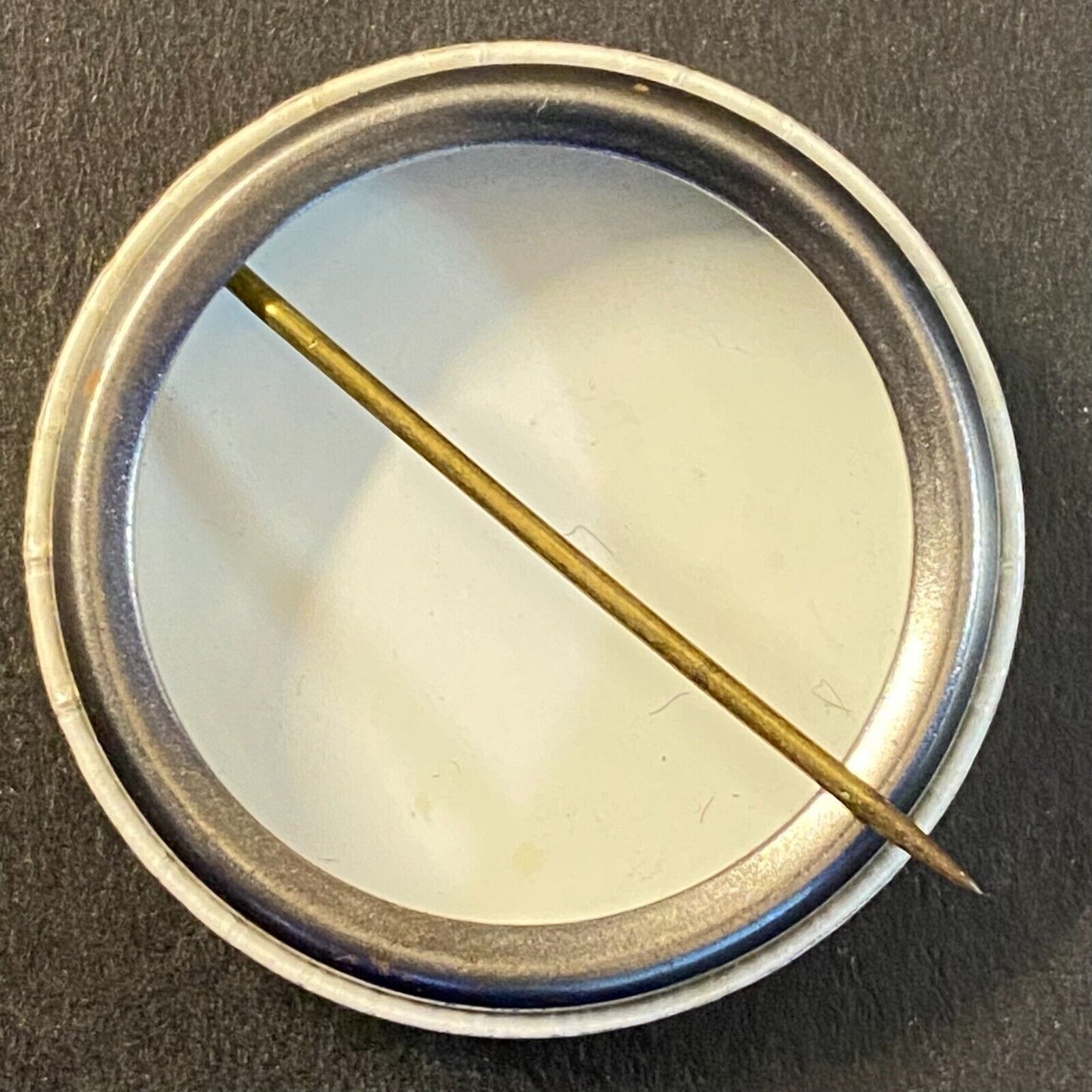 American Flag Patriotic Steel Pinback 1 1/8" c1975-85 VGC