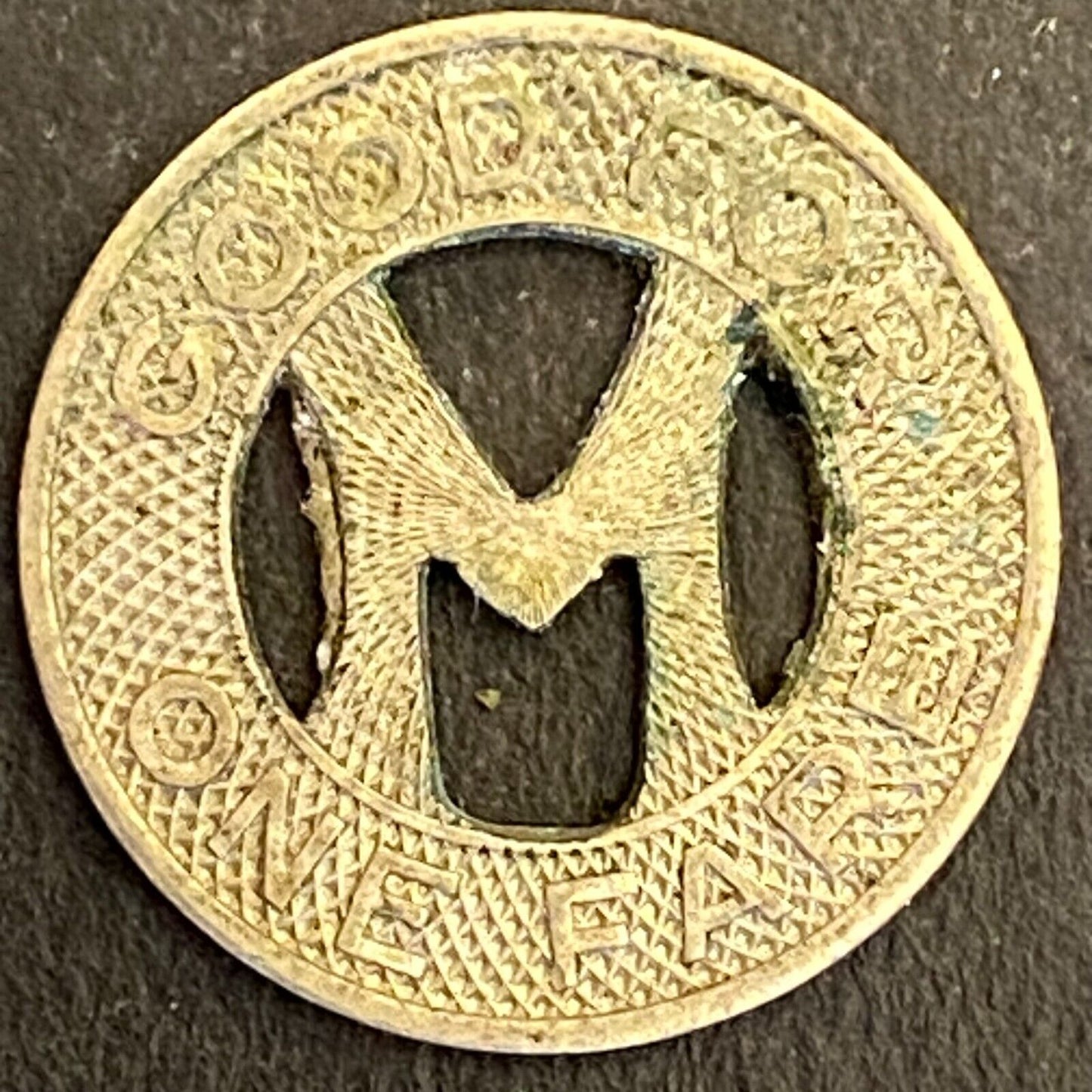 M and B Transit Lines Burlington NC G/F One Fare Transit Token 16mm (#4)