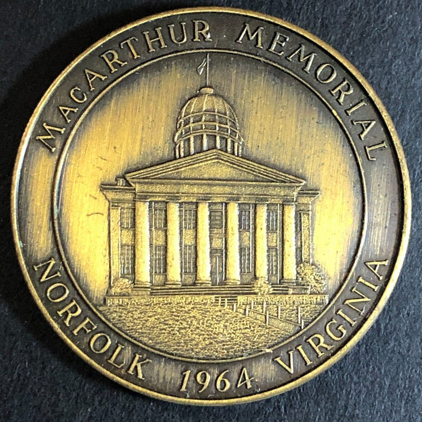 MacArthur Memorial Norfolk, VA 1964 "Price of Liberty" Medallion 34mm 12g VGC