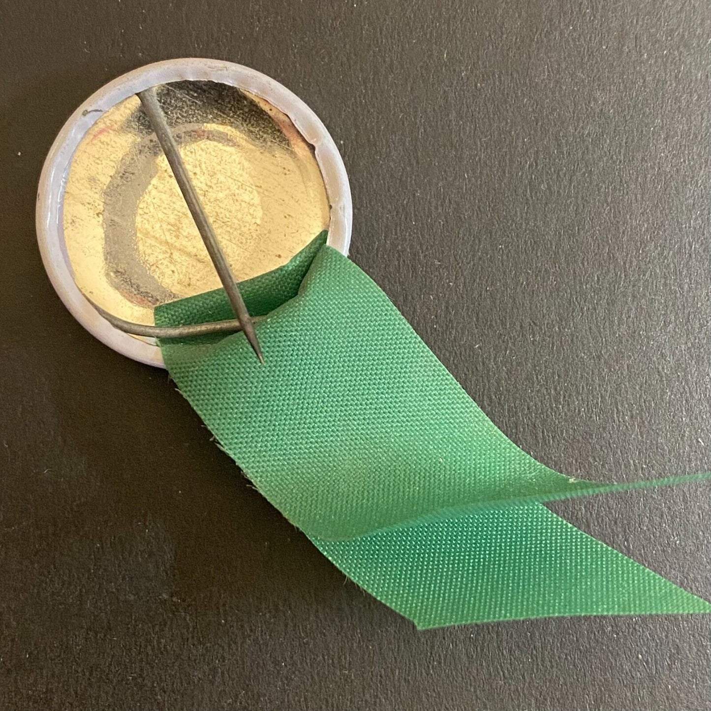 Erin Go Bragh c1970's Steel Pinback Button w/ Ribbon 7/8" Flags Clover Harp