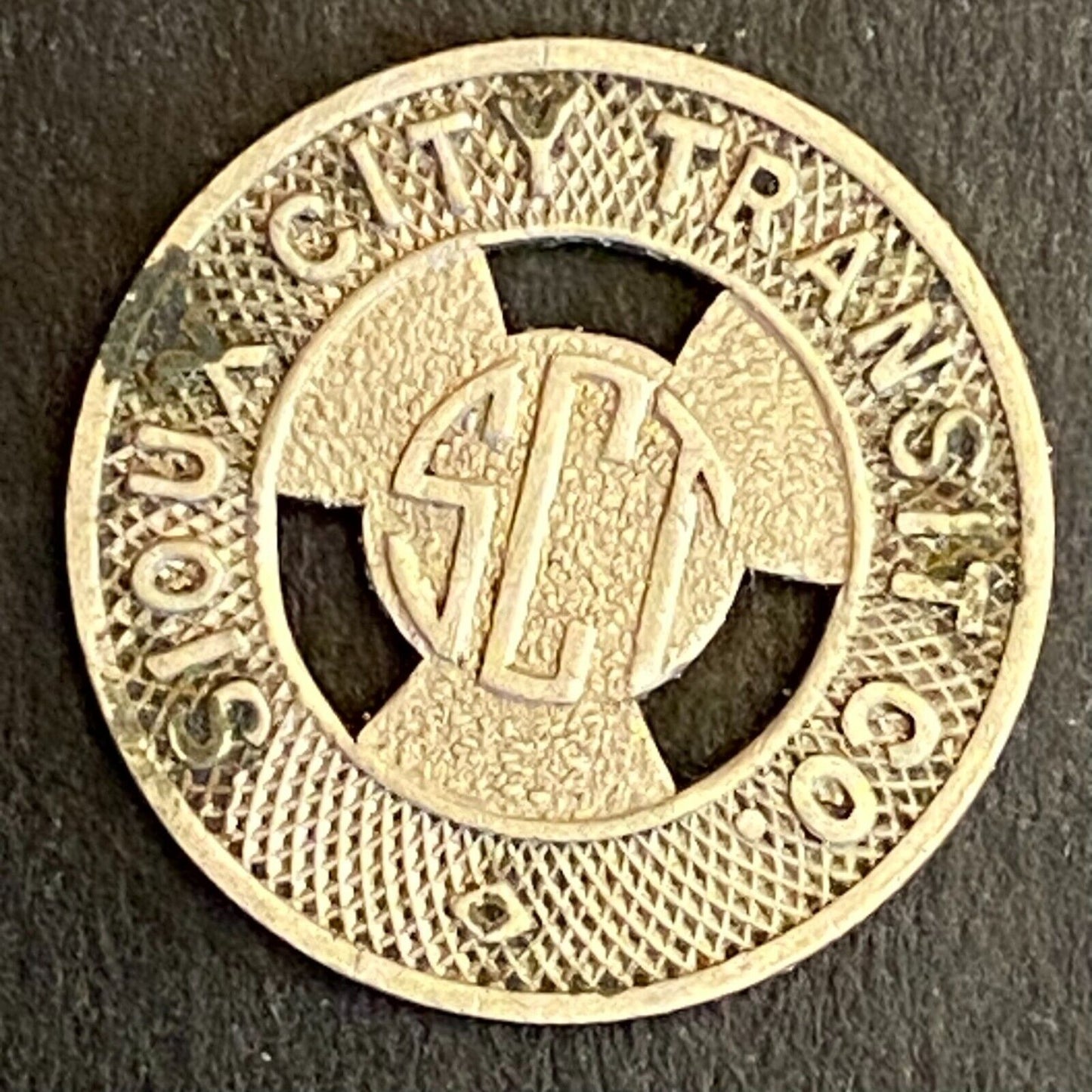 Sioux City Transit Iowa Good For One Fare Transit Token 16mm c1946
