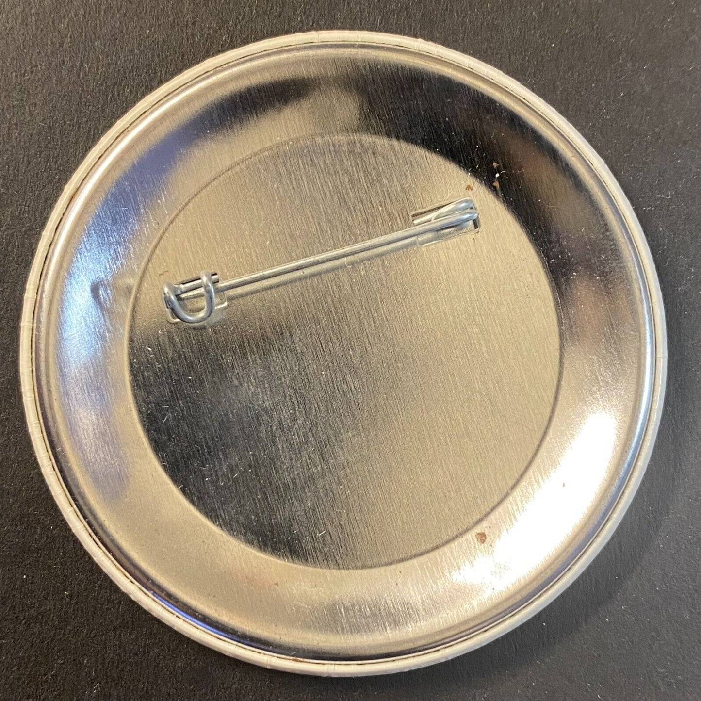 Bank of Highland Park "I Helped Achieve $200 Million" 1989 Steel Pinback 2 3/8"