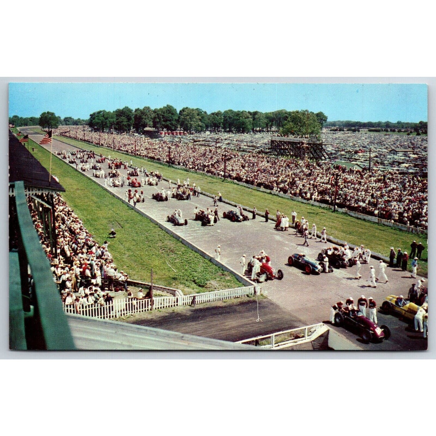 500 Mile Speedway IMS Cars in Starting Position Indy 500 Postcard VGC