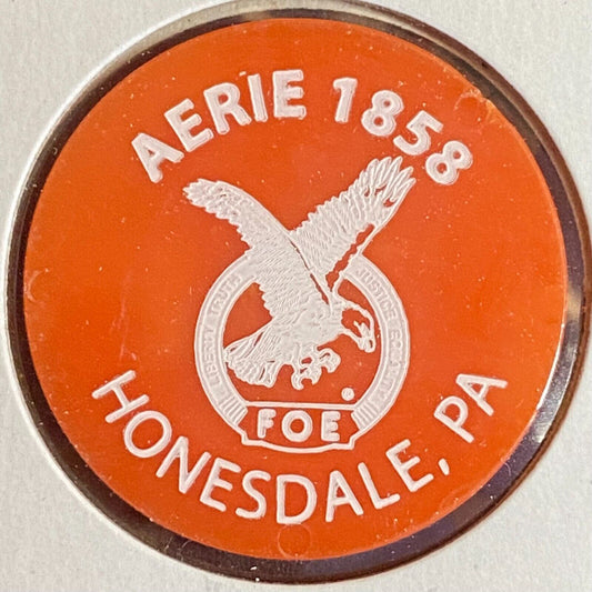 Honesdale, PA F.O.E. #1858 c1970's-80's Plastic "G/F One Mixed Drink" Token