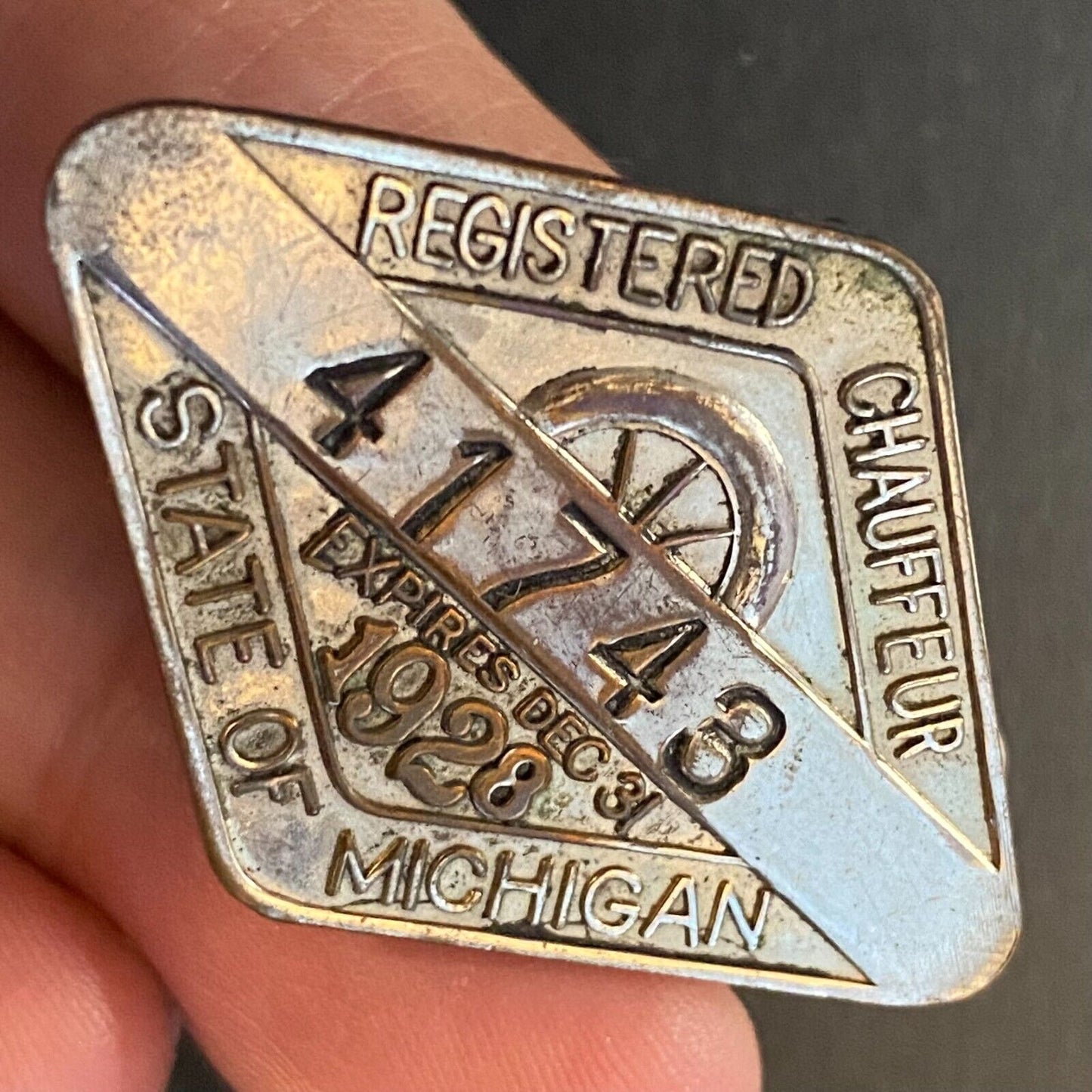 1928 Michigan Licensed Registered Chauffeur Badge Metal Pin Back Driver #41743