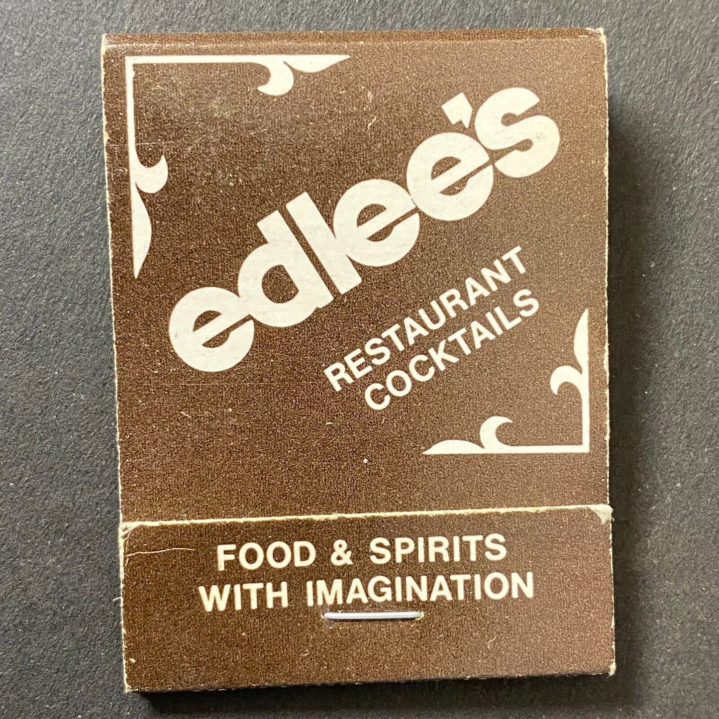 Edlee's Restaurant Lincolnwood, IL Full Matchbook c1974-80's VGC Scarce