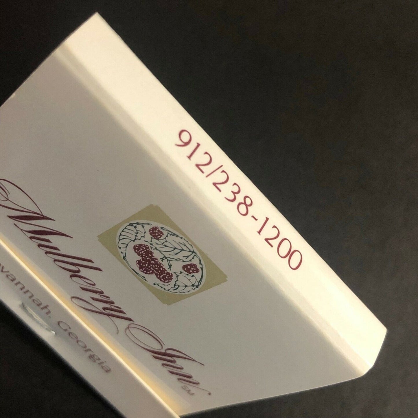 Mulberry Inn Savannah Georgia c1980's Full Matchbook