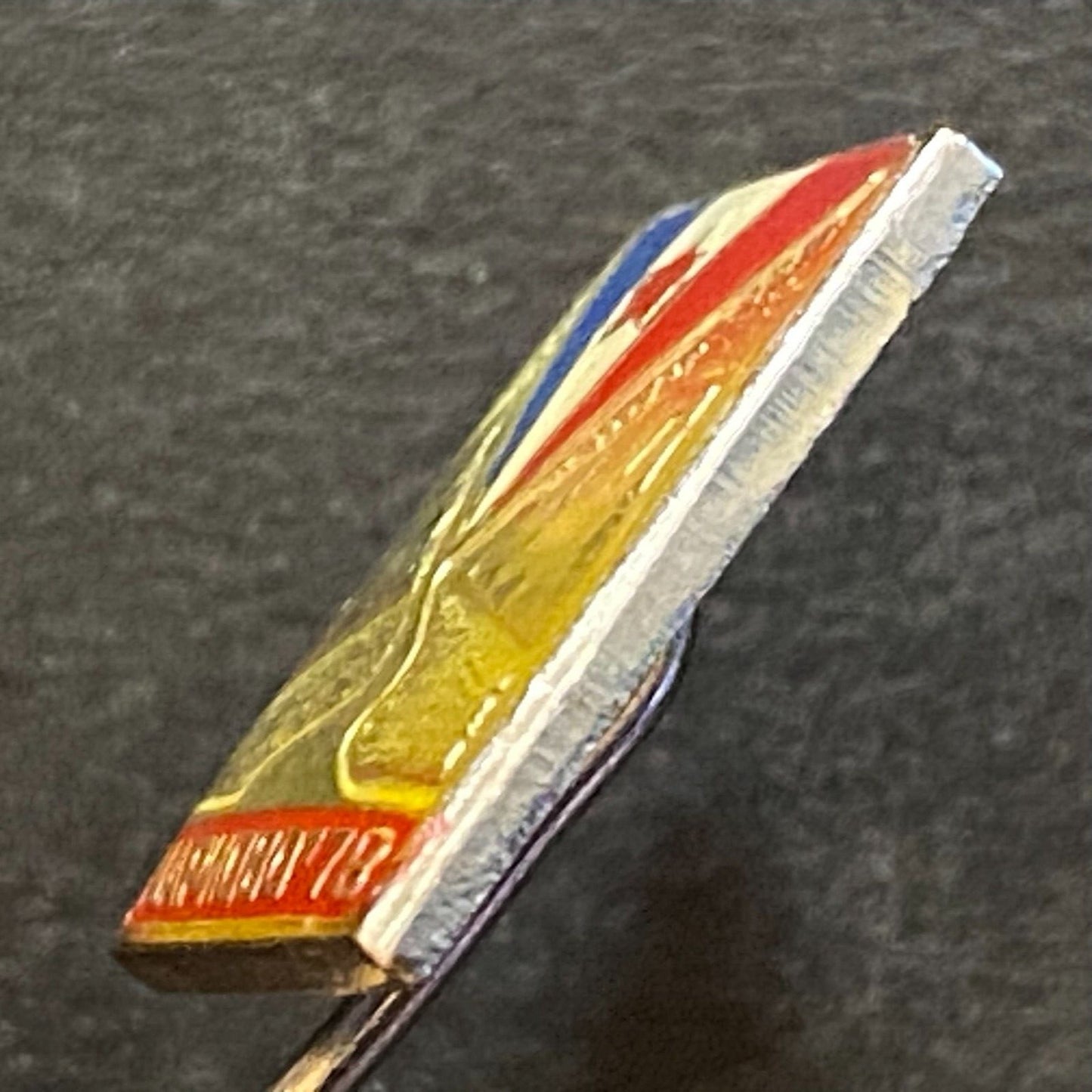 Mariovo Macedonia ? 78 Vintage Enameled Lapel Stick Hat Pin