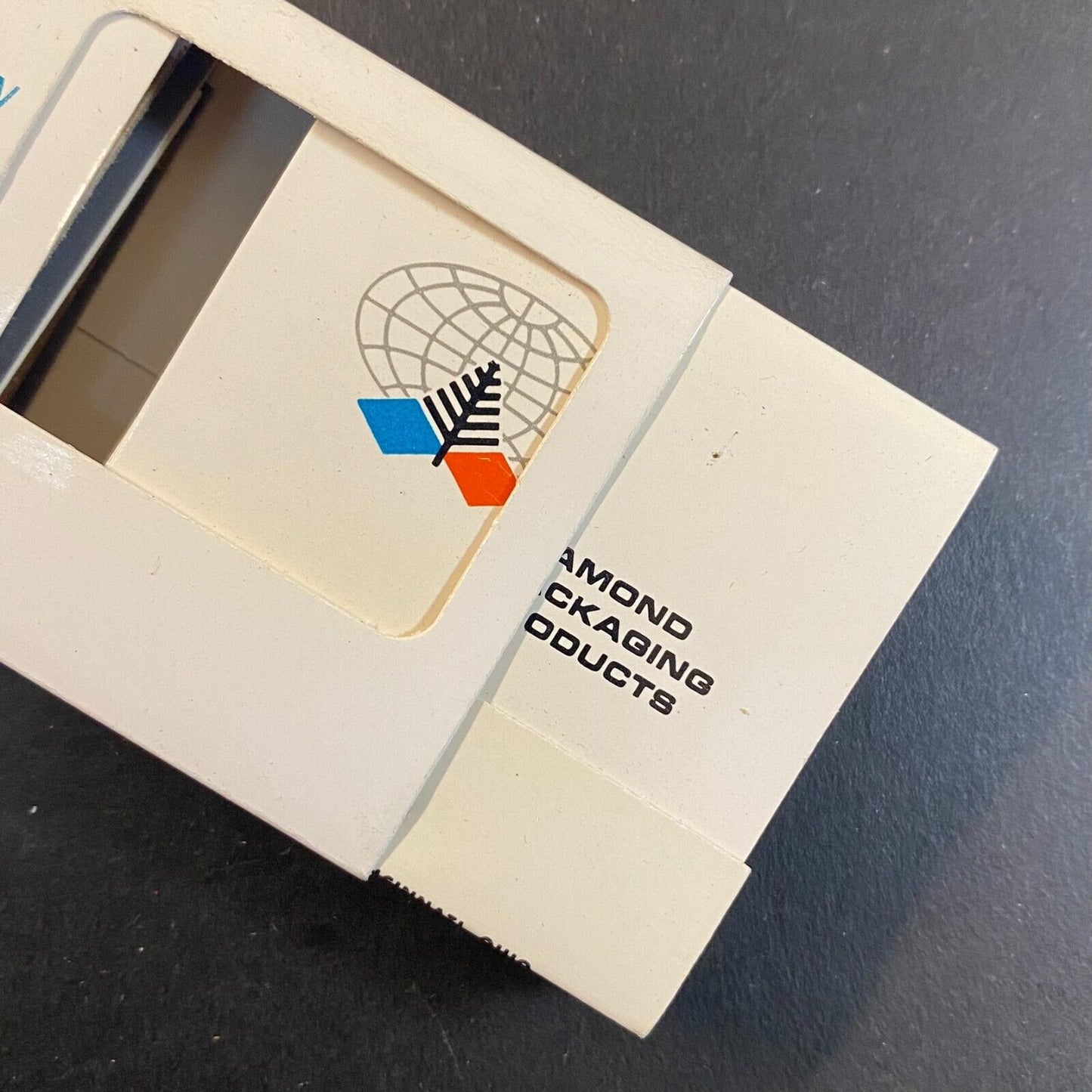 Diamond Packaging Products 4 Full 30-Strike Matchbooks c1975-80's VGC