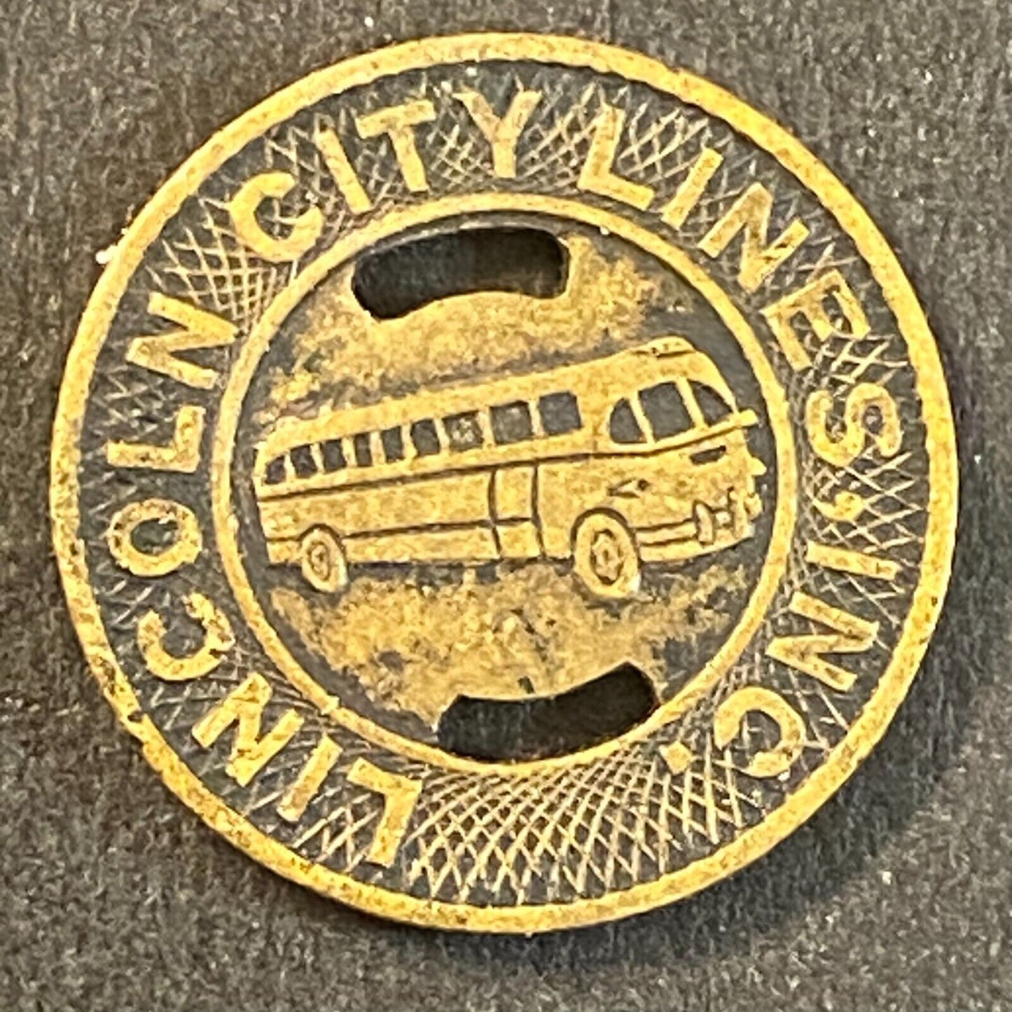 Lincoln City Lines Inc. Neb. G/F One School Fare Transit Bus Token 16mm