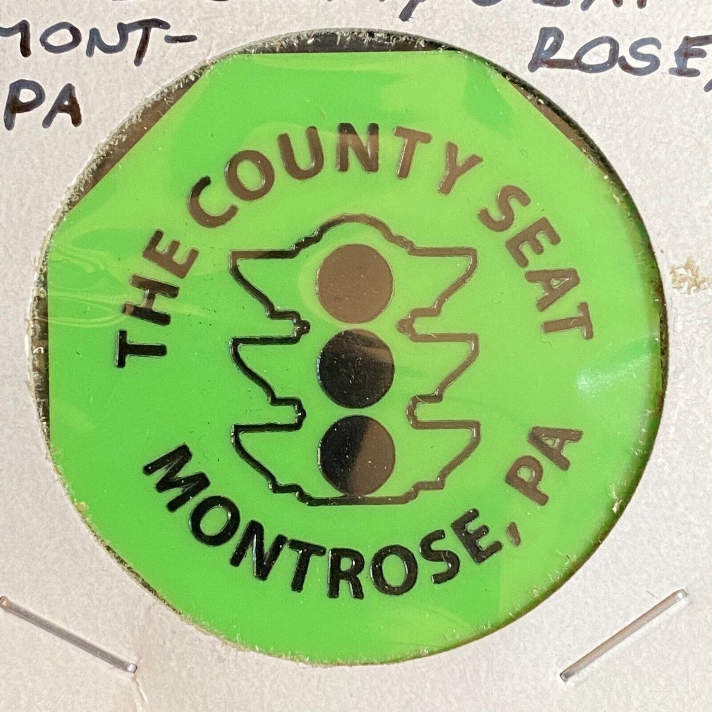 Montrose, PA "The County Seat" Hotel ? c1980's Plastic Token "G/F One Drink"