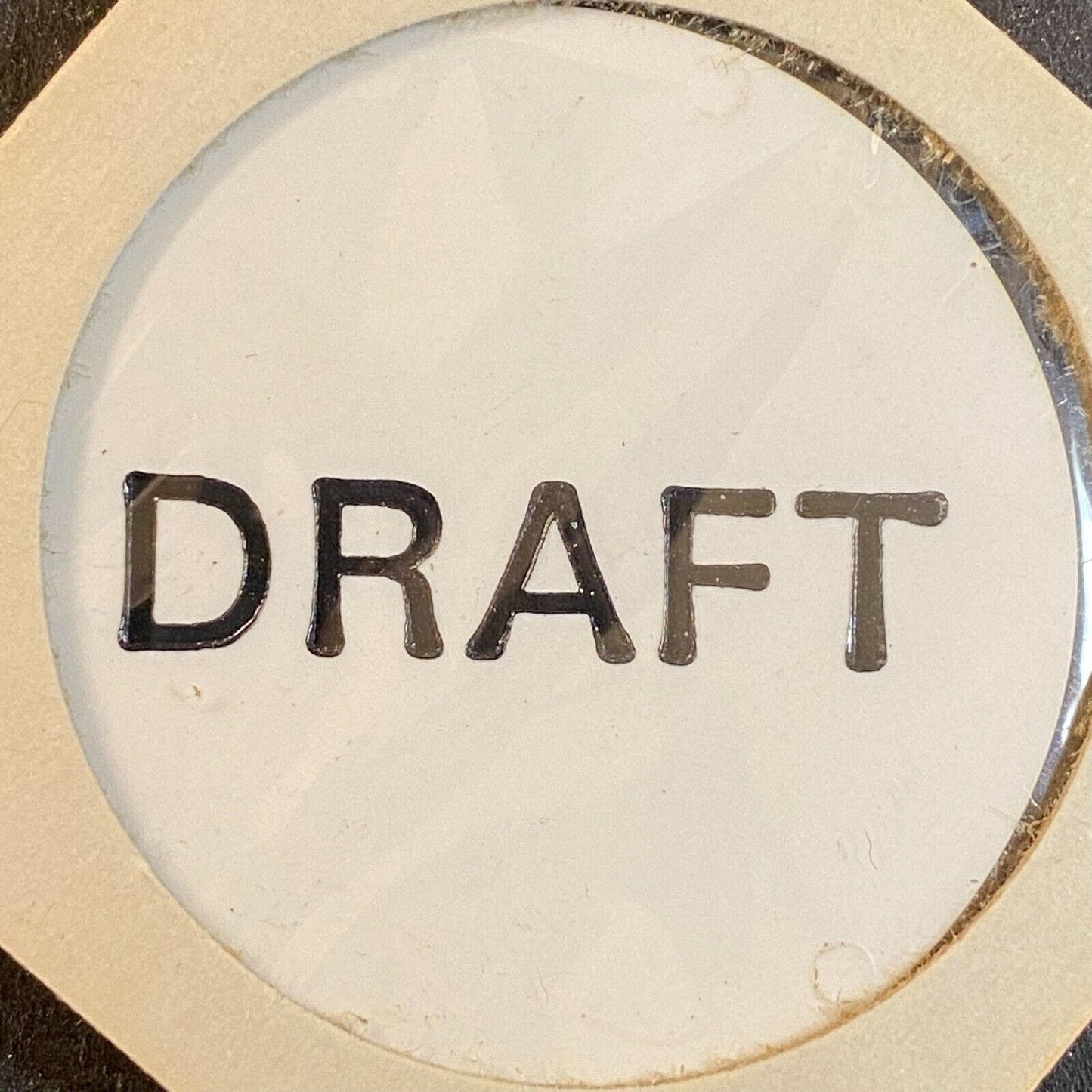 Mechanicsburg, PA Snappers Bar & Grill c2002 Plastic Token Good For Draft Beer