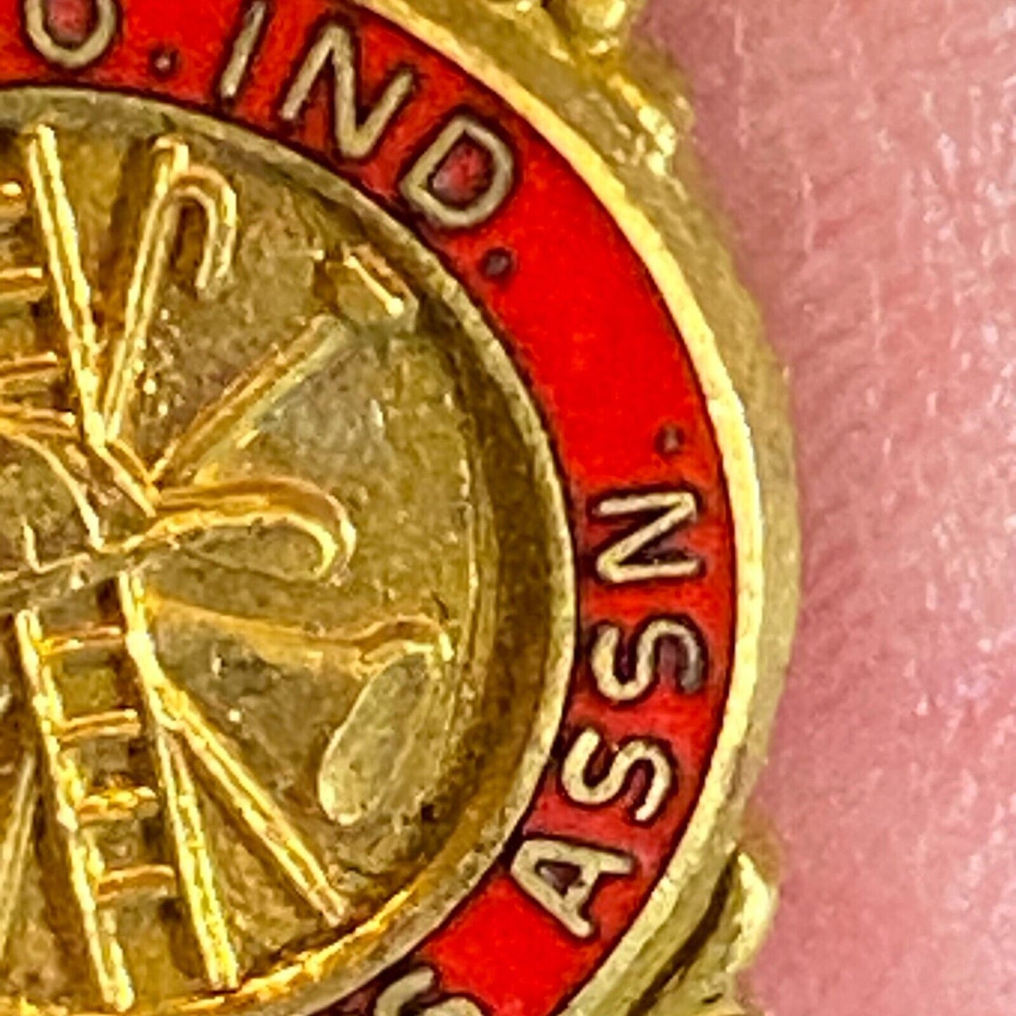 Milw. Co. Ind. Fire Chief's Association Color Enamel Lapel Pin 22mm - No Nut*