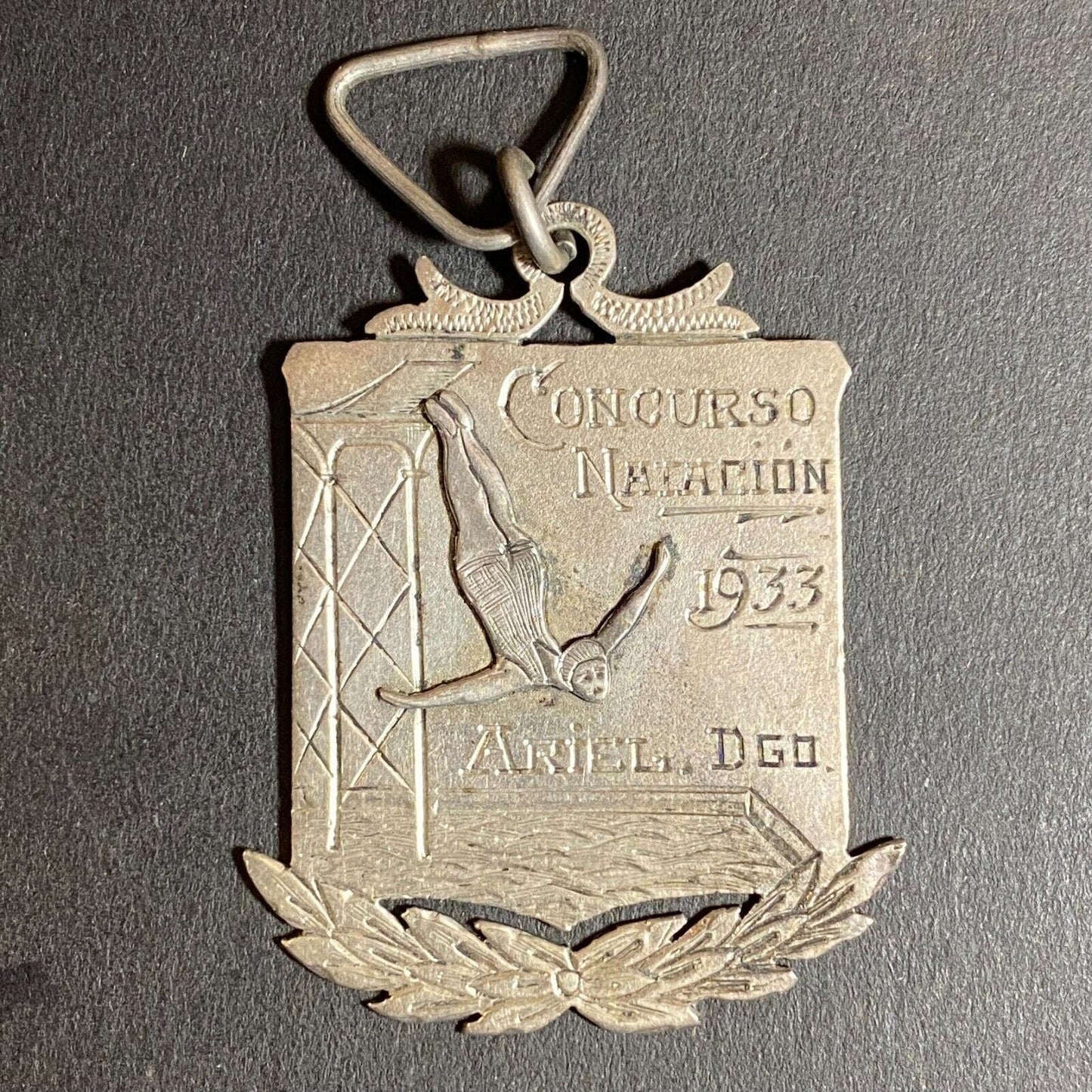 1933 Ariel Diving Concurso Natación Premio 25 Mts Award Medal 33mm x 42mm