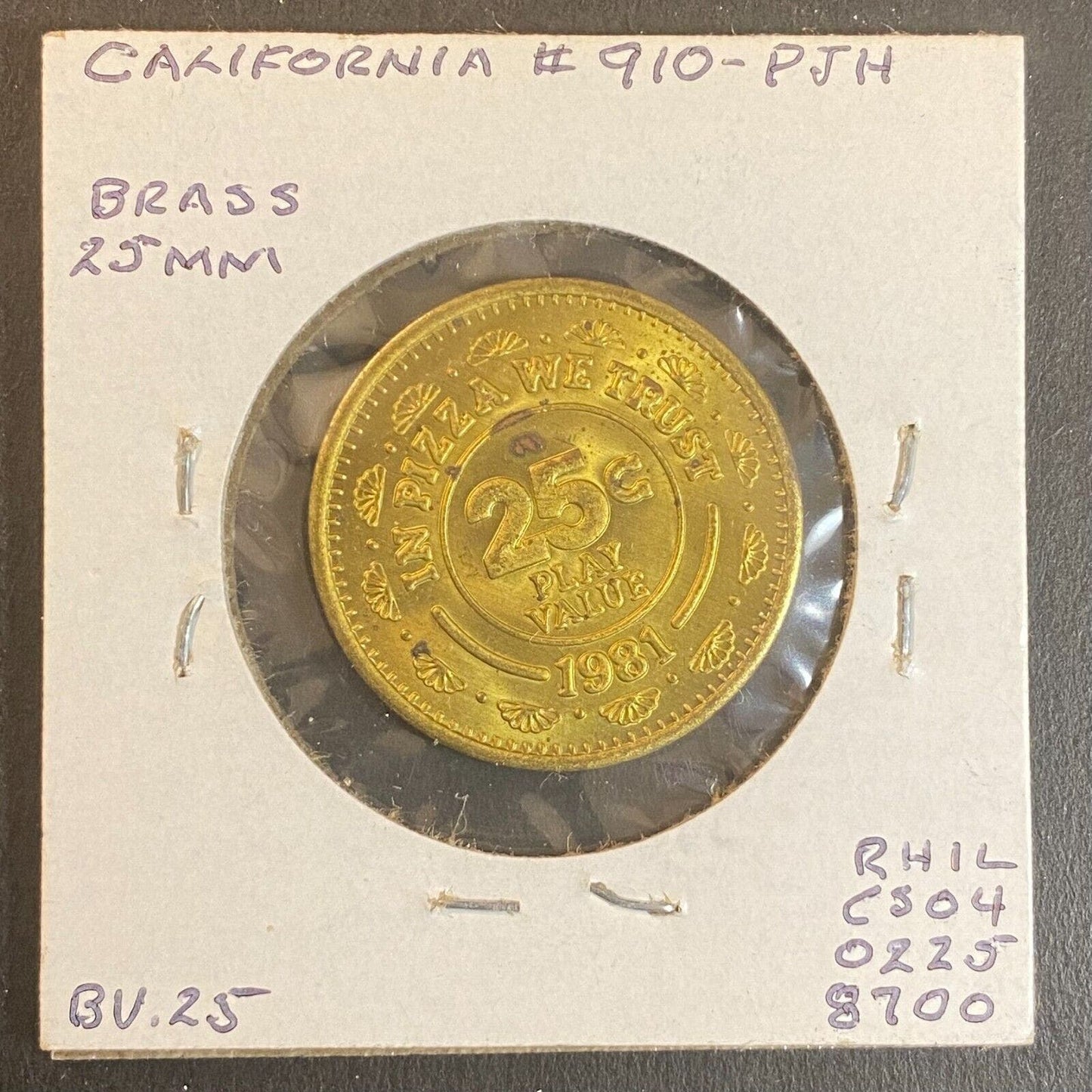 Chuck E. Cheese Pizza Time (Two Words) Theatre 1981 25c Arcade Token 25mm