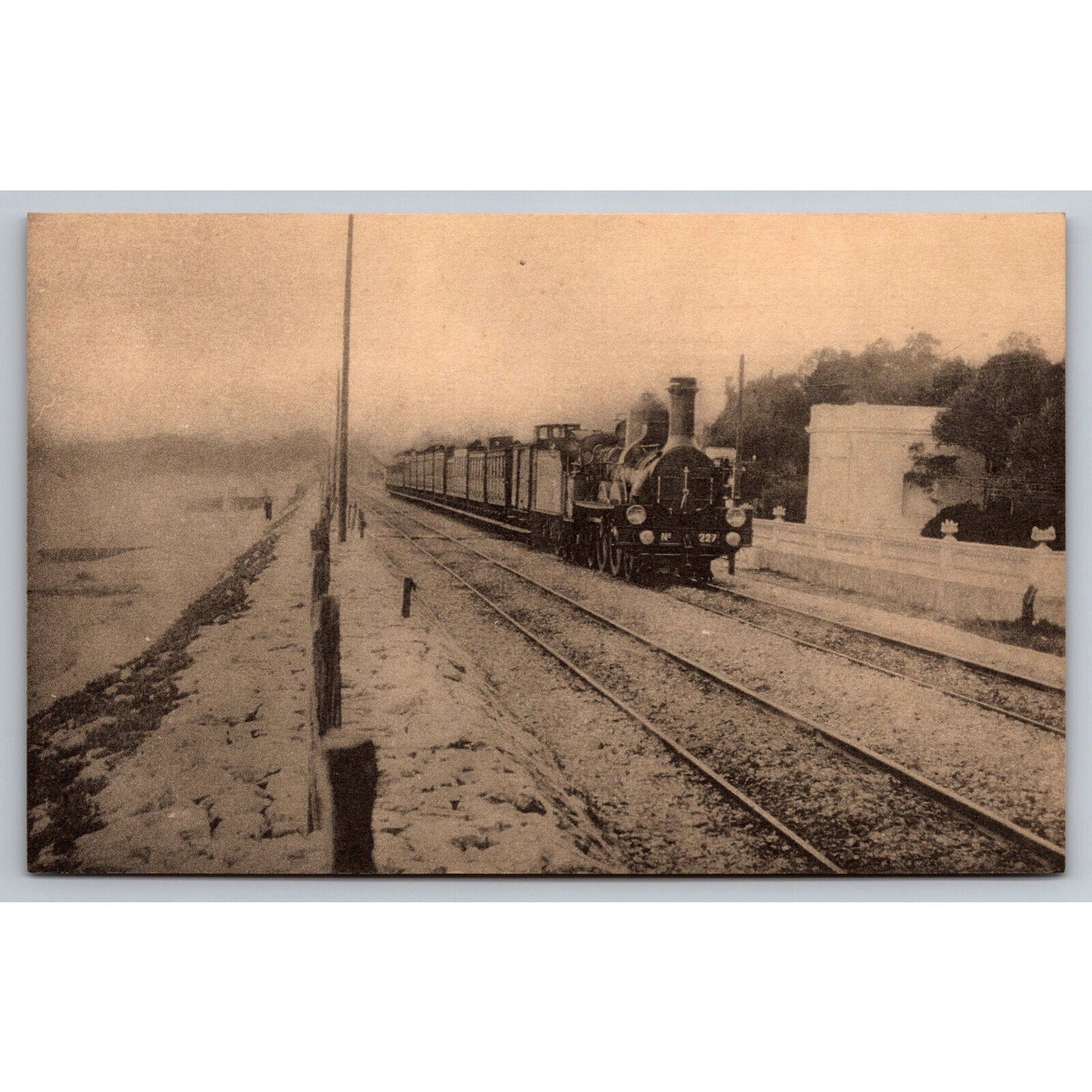 French Railroad RPPC* Postcard Locomotive Series 111-400 c1895 H.M.P.
