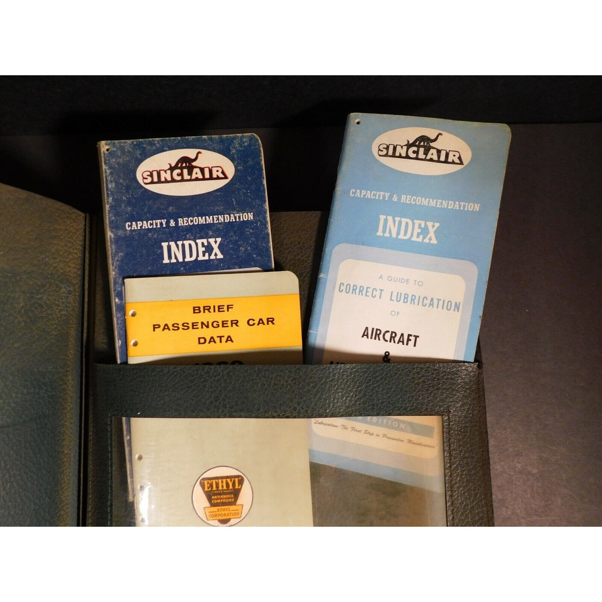 Sinclair Master Lubrication Handbook Trucks Trailers Cars Farm 1957 - 11 lbs. !