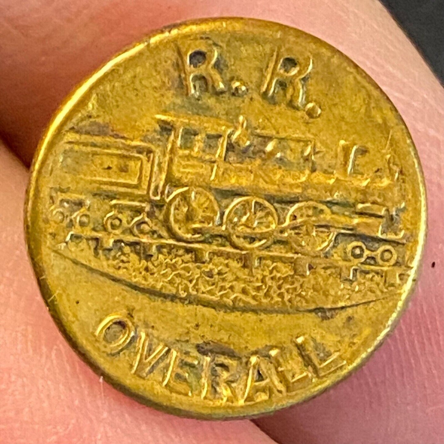 "R.R. Overall" (The Niagara Overall Co ?) Railroad Brass Uniform Button 15mm