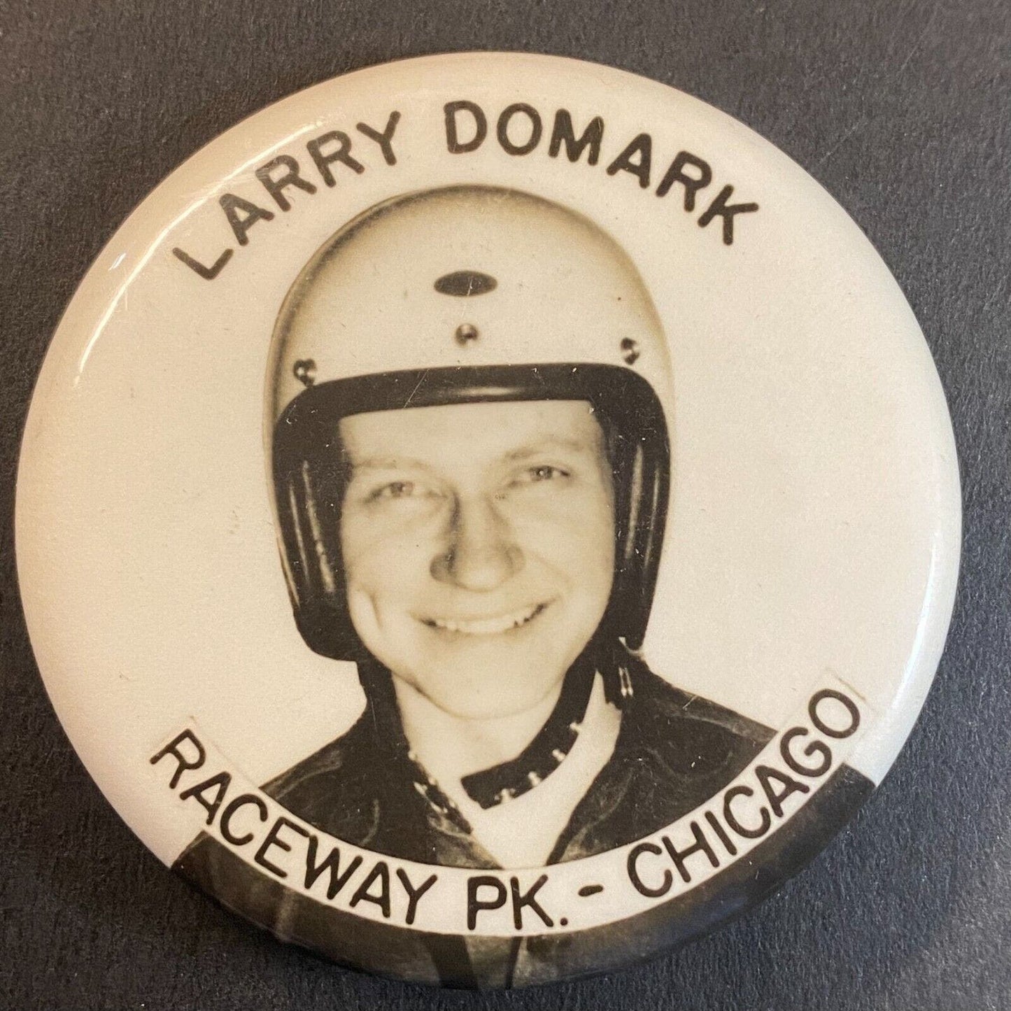 Larry Domark Raceway Park Chicago Steel Auto Racing 2" Pinback Button c1964 VGC