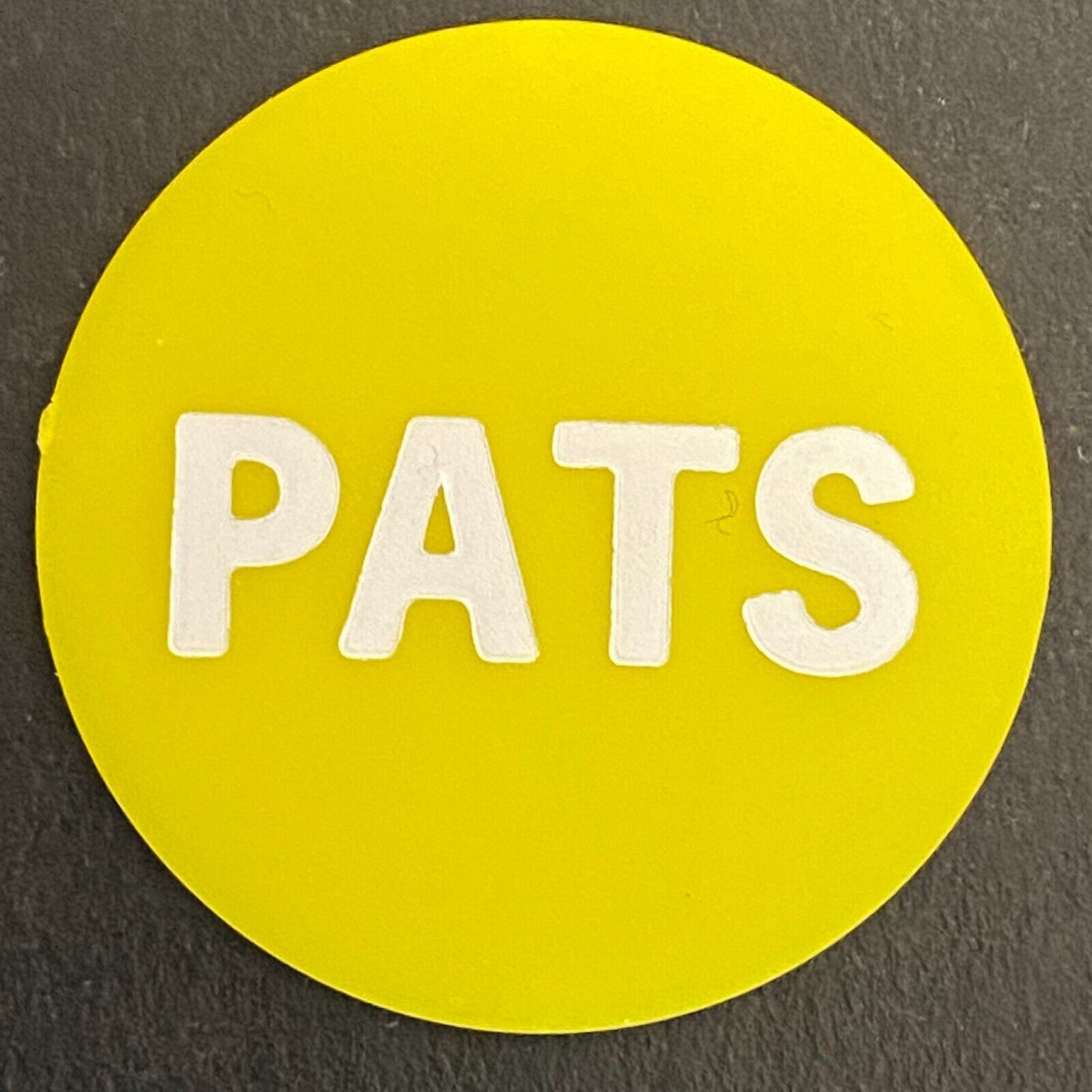 Paducah Area Transit System (KY) PATS Yellow Plastic Token 28mm c1970's (#3)