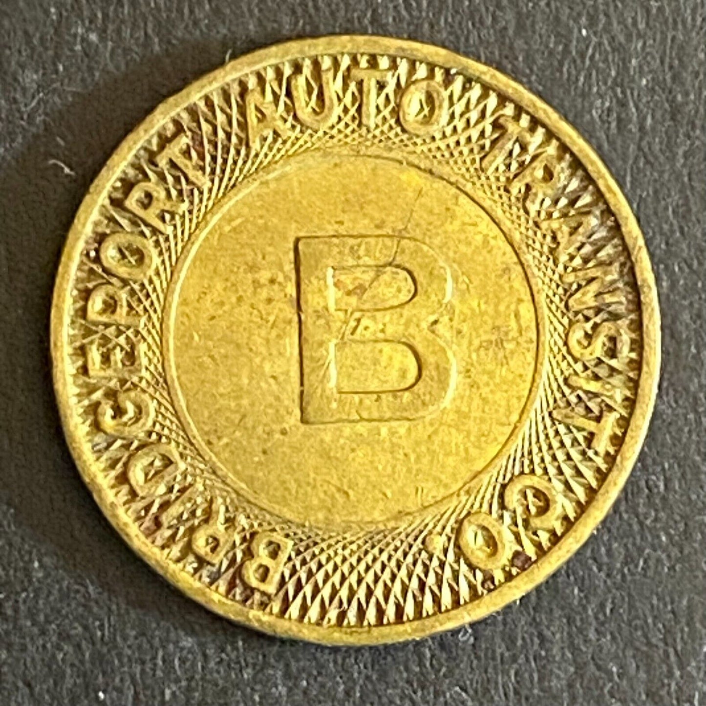 Bridgeport Auto Transit Co. G/F One Fare Bus Transit Token 16mm c1972-74 Scarce