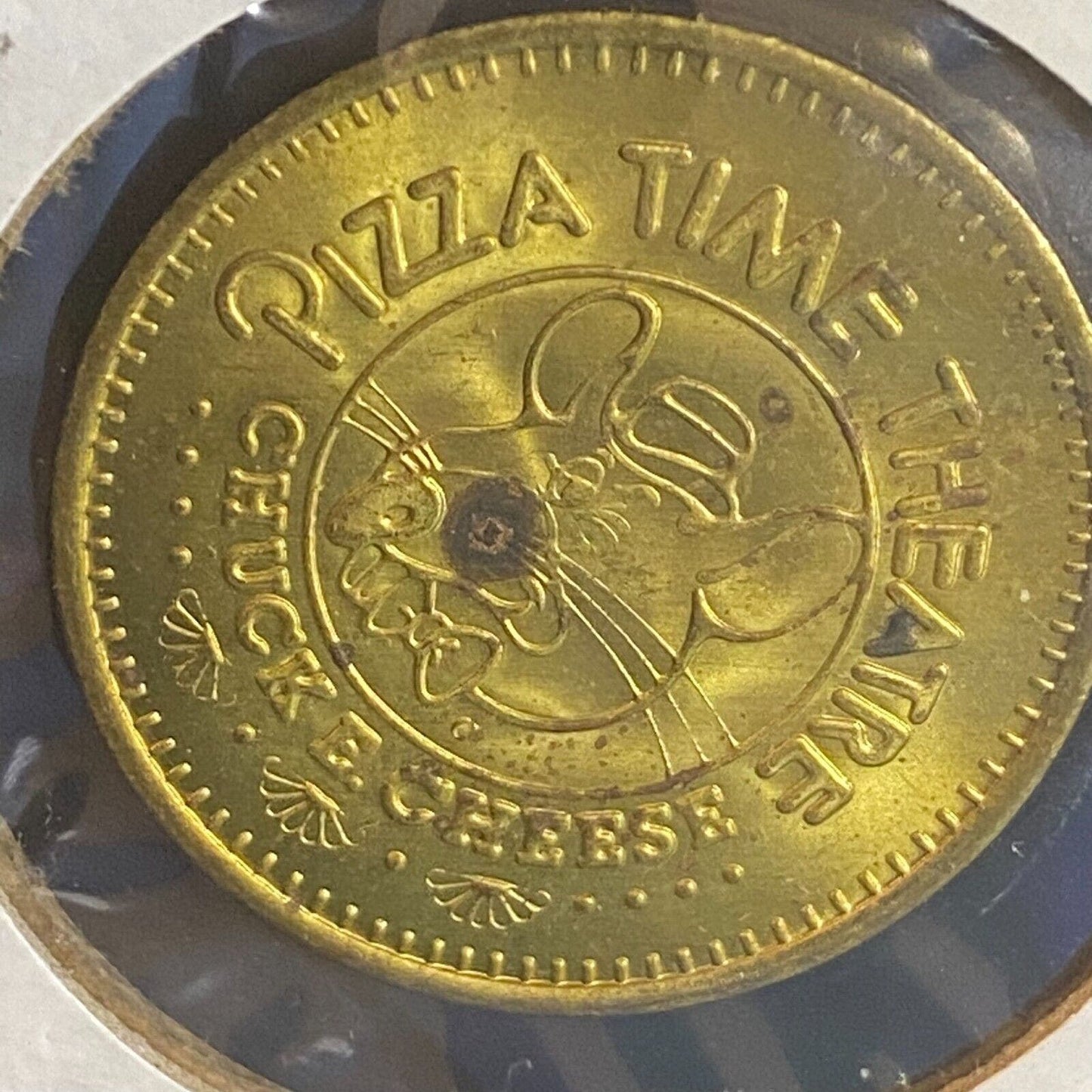 Chuck E. Cheese Pizza Time (Two Words) Theatre 1981 25c Arcade Token 25mm