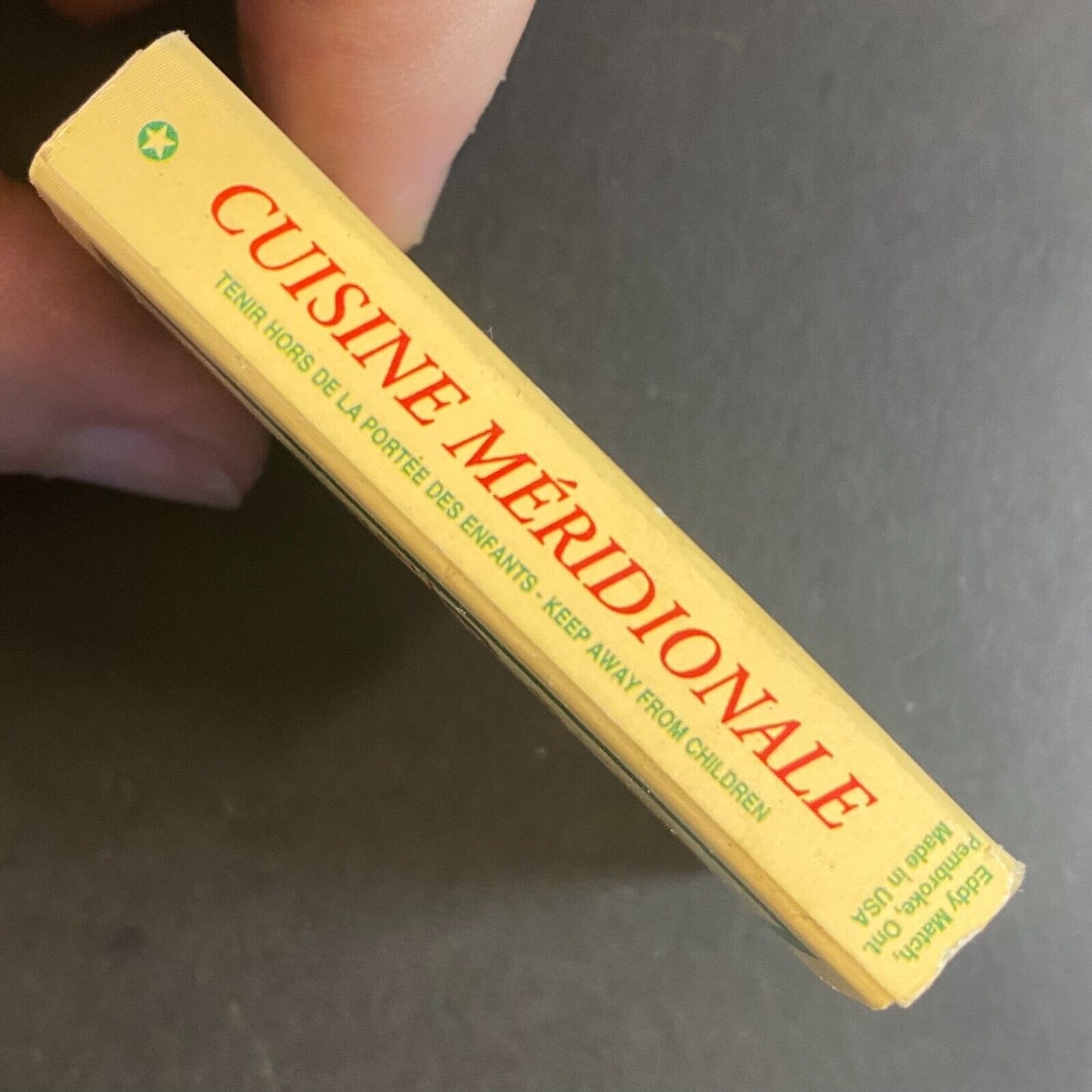 La Pizzella Restaurant Montreal Quebec Vintage Matchbox Scarce VGC