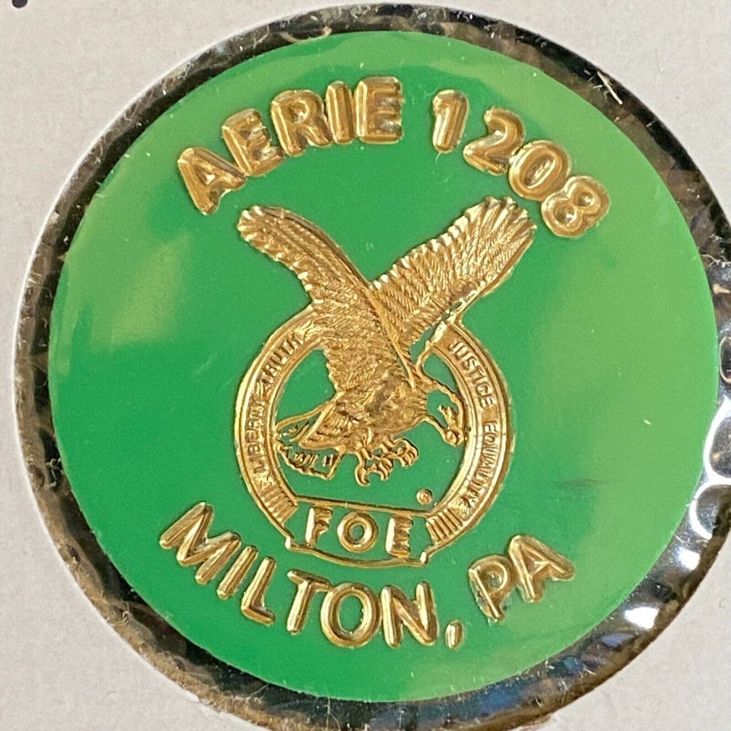 Milton, PA Aerie 1208 FOE c1980's Plastic Token "G/F One Mug Beer"