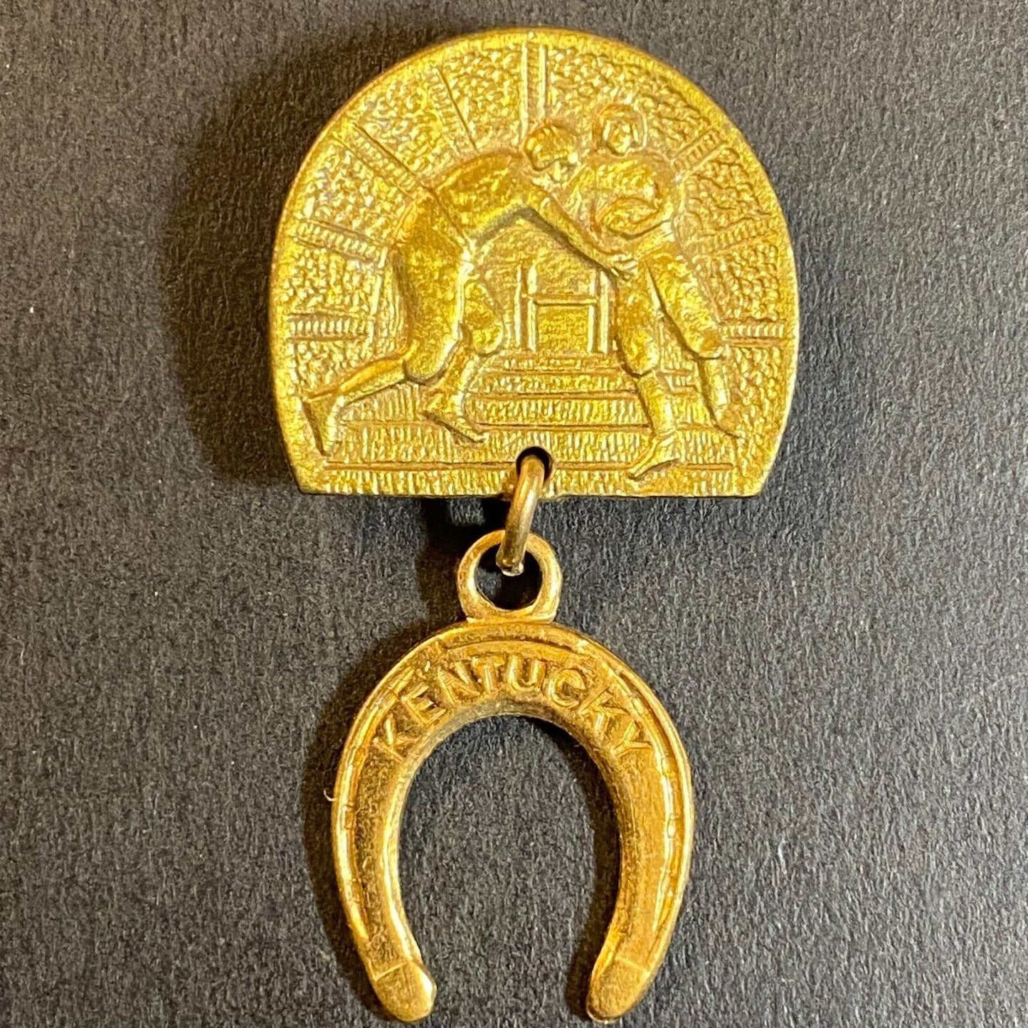 c1930's-40's Football Pinback w/ Dangling "Kentucky" Horseshoe 19mm x 22mm
