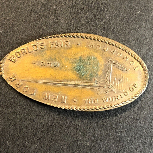 1939 World's Fair Elongated Penny w/ Trylon and Perisphere 19mm x 38mm