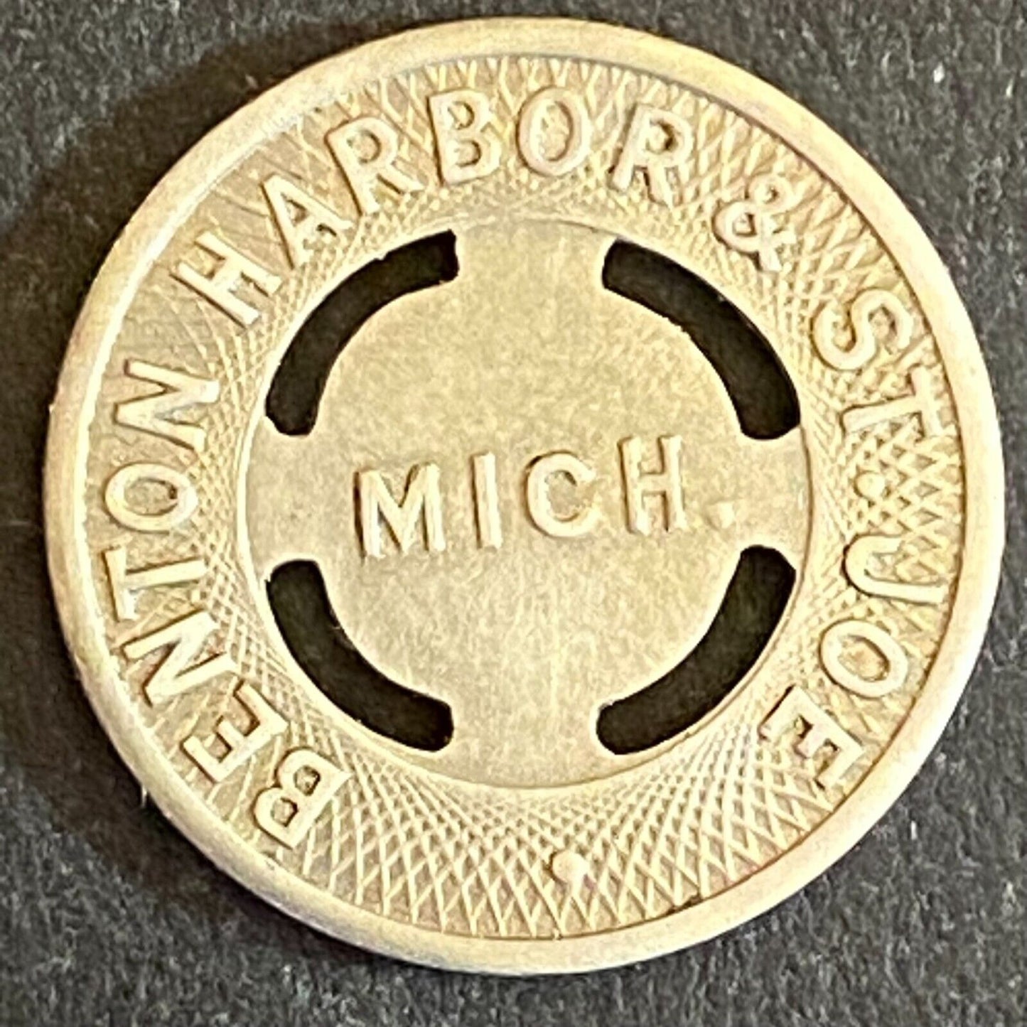 Benton Harbor & St. Joe Mich. G/F One Fare Transit Token 16mm (#5