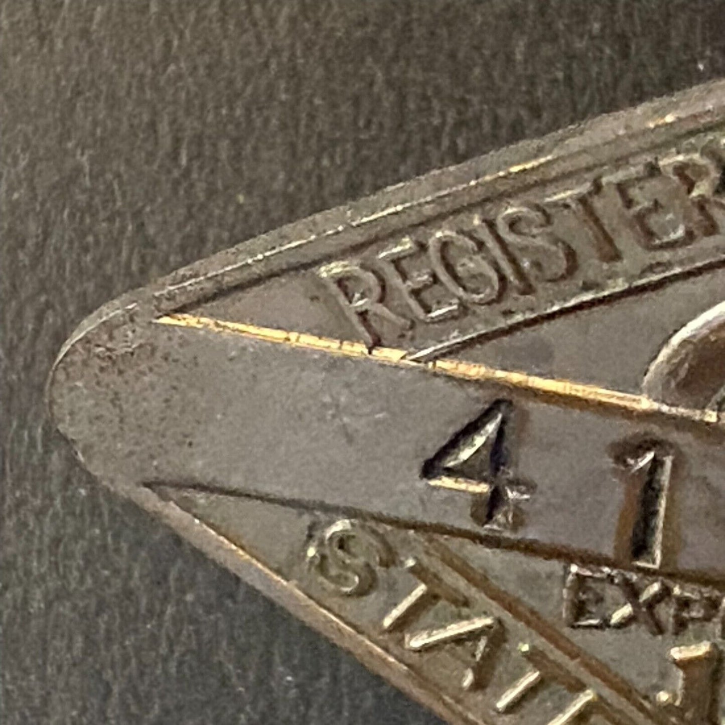 1928 Michigan Licensed Registered Chauffeur Badge Metal Pin Back Driver #41743