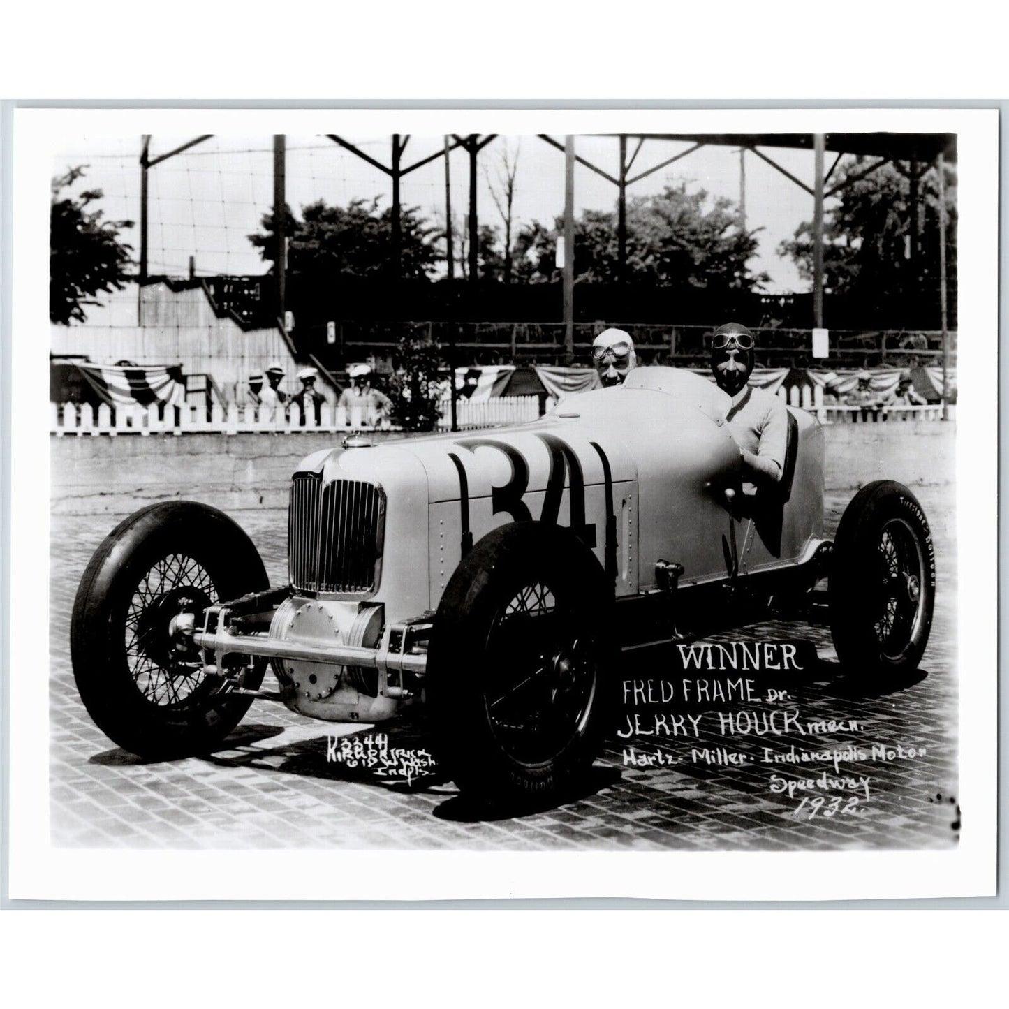Fred Frame Indy 500 Winner 1932 - 8 x 10 Glossy B&W Photograph VGC Stamped