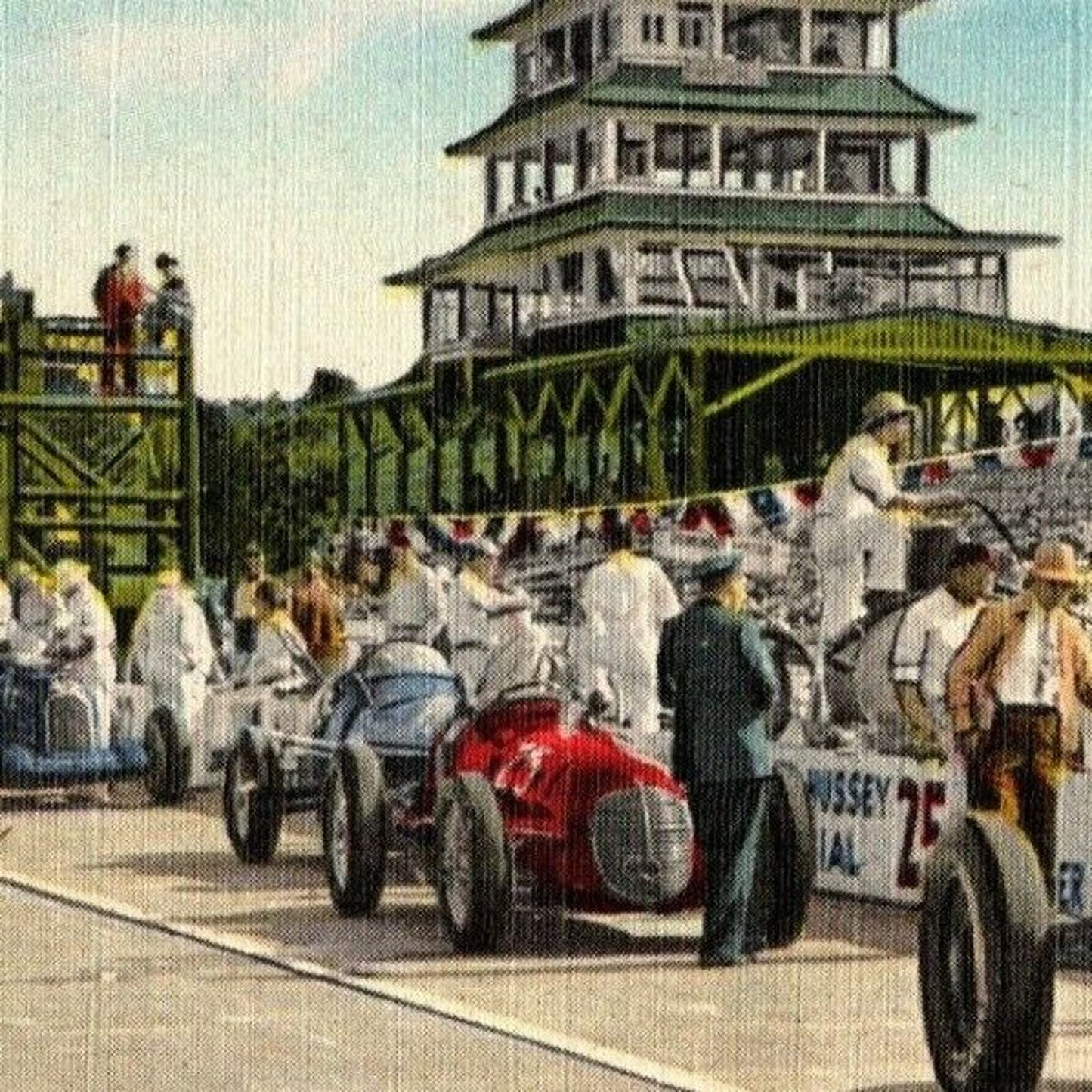 Indy 500 Linen Postcard 1946 "Motor Speedway Pagoda" Unposted VGC/EX
