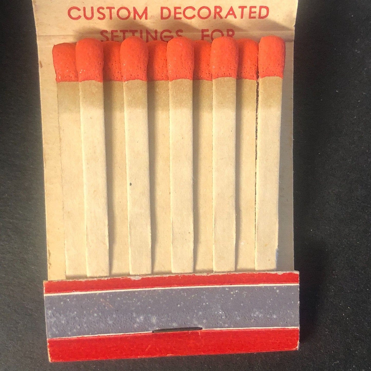 North Shore Hotel Chicago Red Knight Inn Vintage Full Matchbook c1960's-73