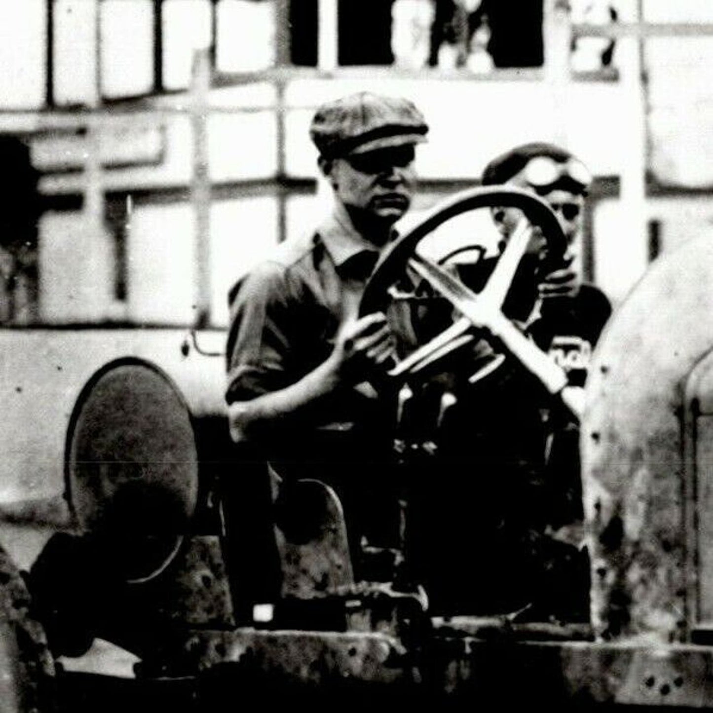 Joe Dawson Indy 500 Winner 1912 - 8 x 10 Glossy B&W Photograph VGC